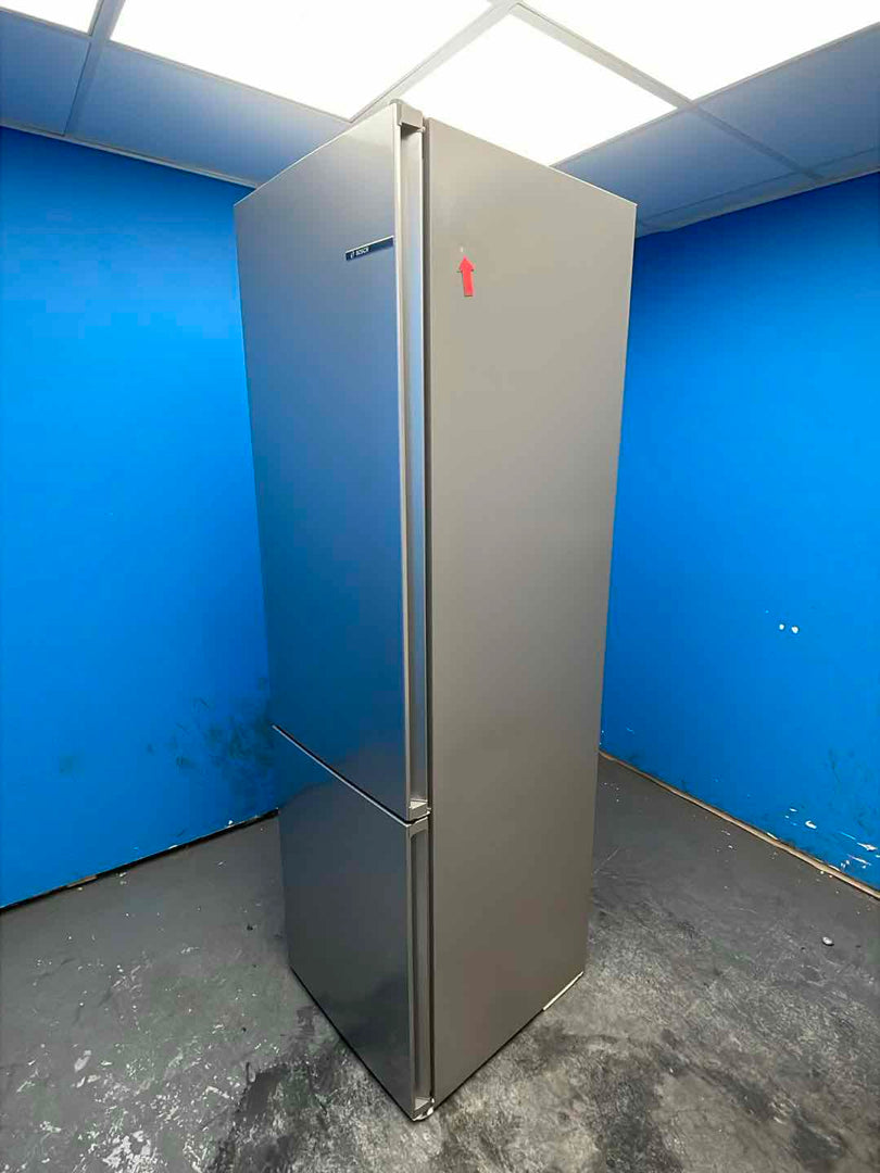 #GRC-159-370 - Bosch KGN392LAGG Series 4 60cm No Frost Fridge Freezer