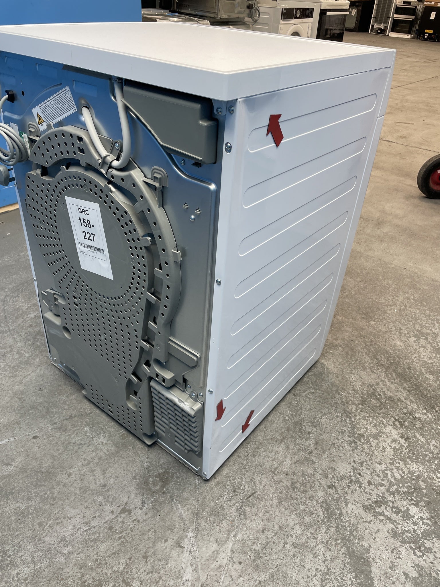 #GRC-158-227 - AEG TR719A4B 7000 Series SensiDry 9kg Heat Pump Tumble Dryer
