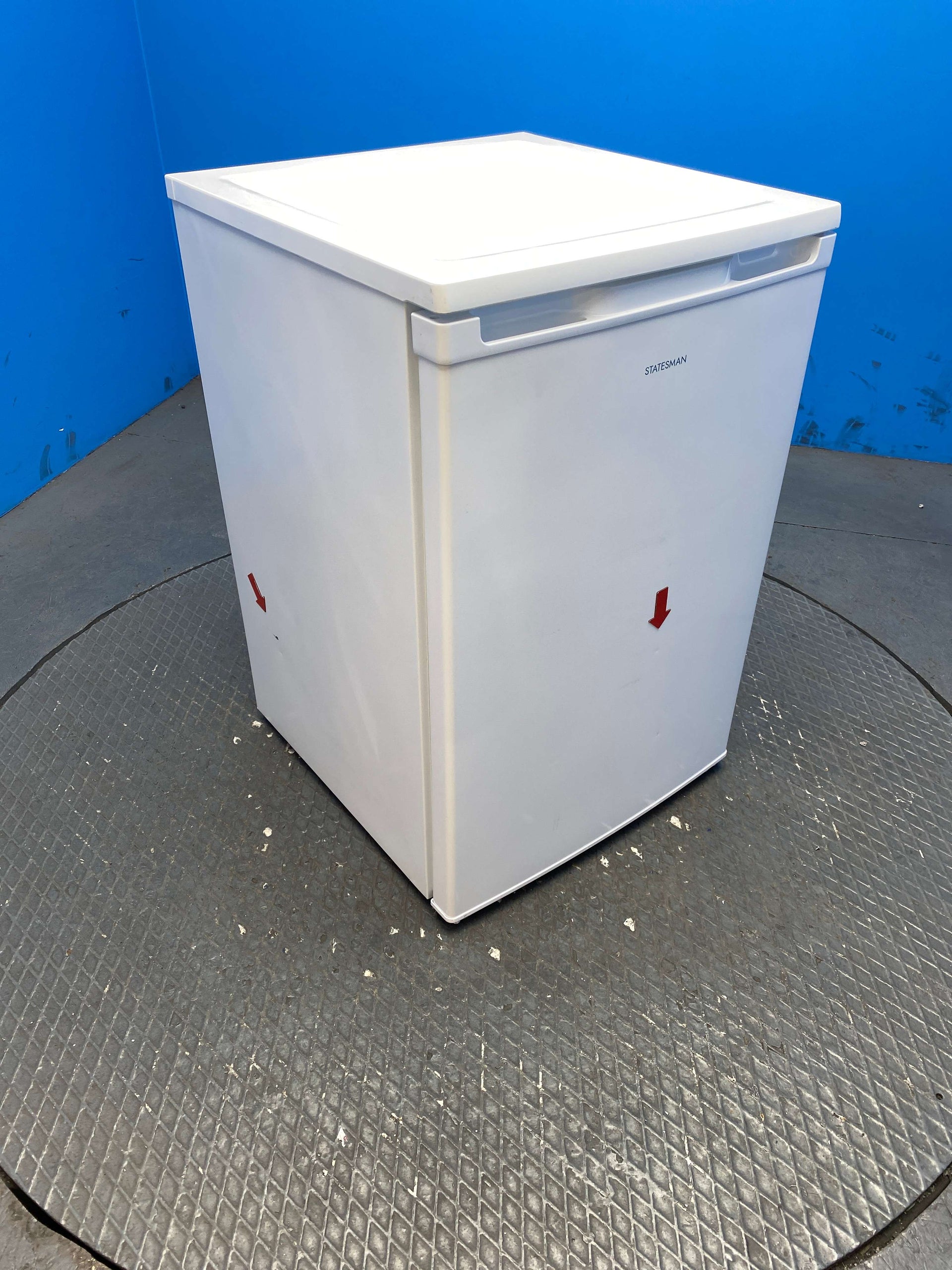 Statesman R155W 55cm Under Counter Fridge