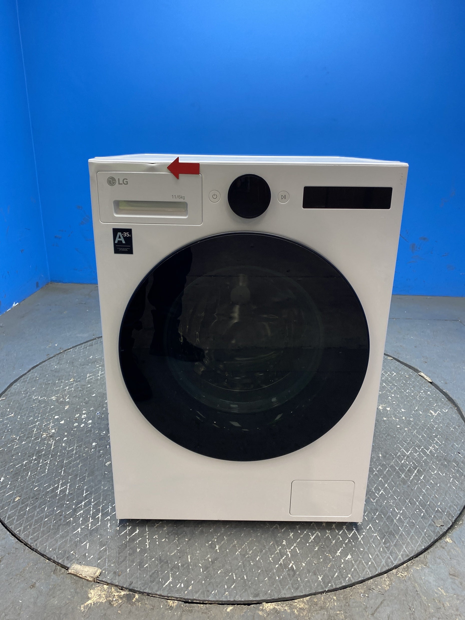 #GRC-136-293 - LG W4X7016TWB AI Direct Drive 11/6kg 1400rpm Washer Dryer