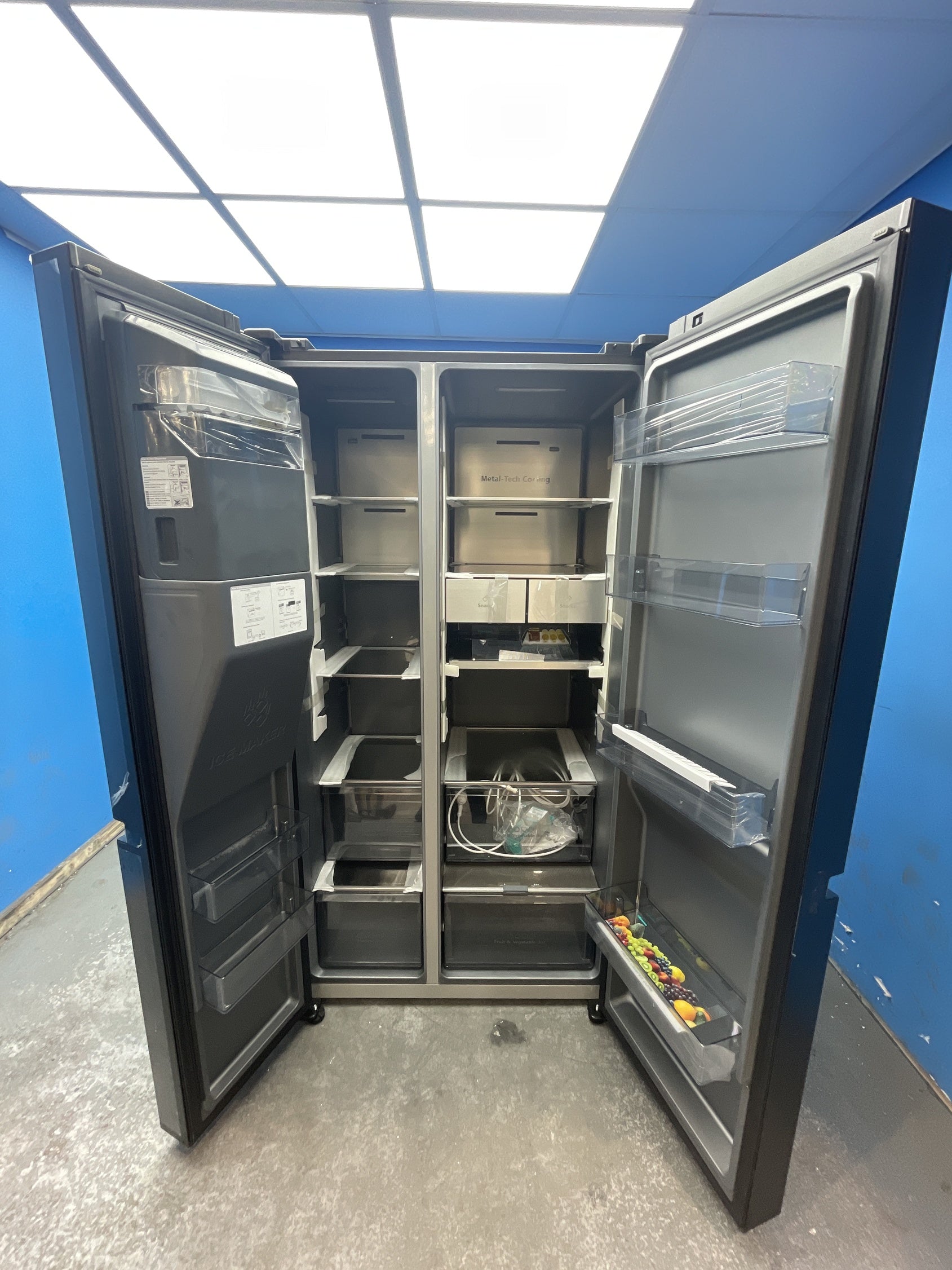 #GRC-163-251 - Hisense RS9P628GPFE 614L PureFlat Smart American Fridge Freezer