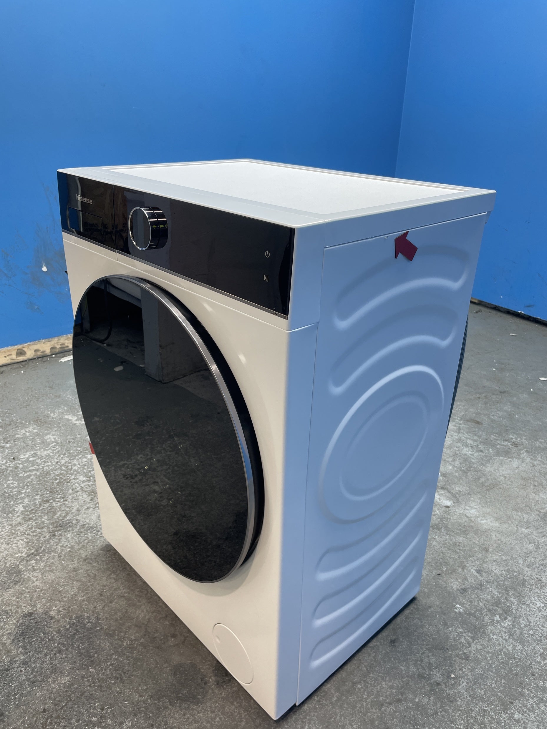 #GRC-158-052 - Hisense WF5I9043BWFS 9kg 140rpm KitchenFit Washing Machine
