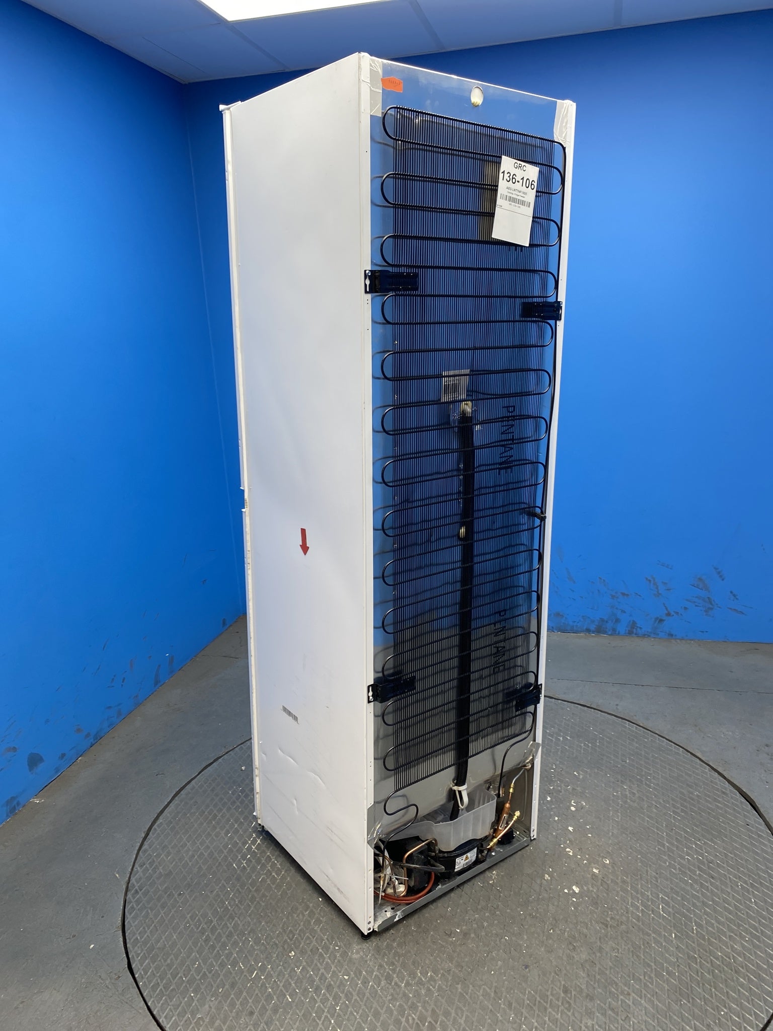 AEG LNT7NF18S5 50/50 Integrated No Frost Fridge Freezer