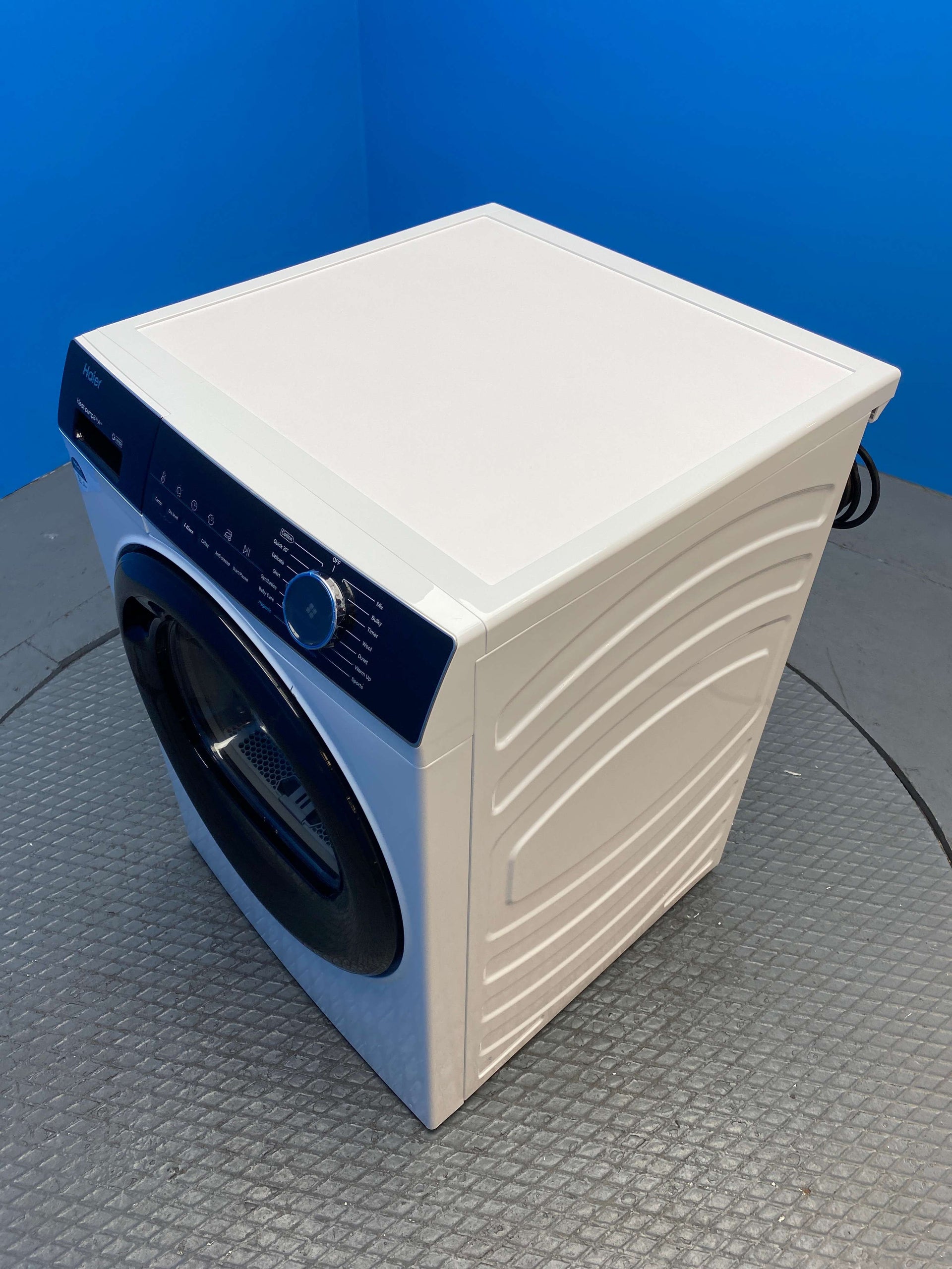 Haier HD80-A2939 I-Pro Series 3 8kg Heat Pump Tumble Dryer