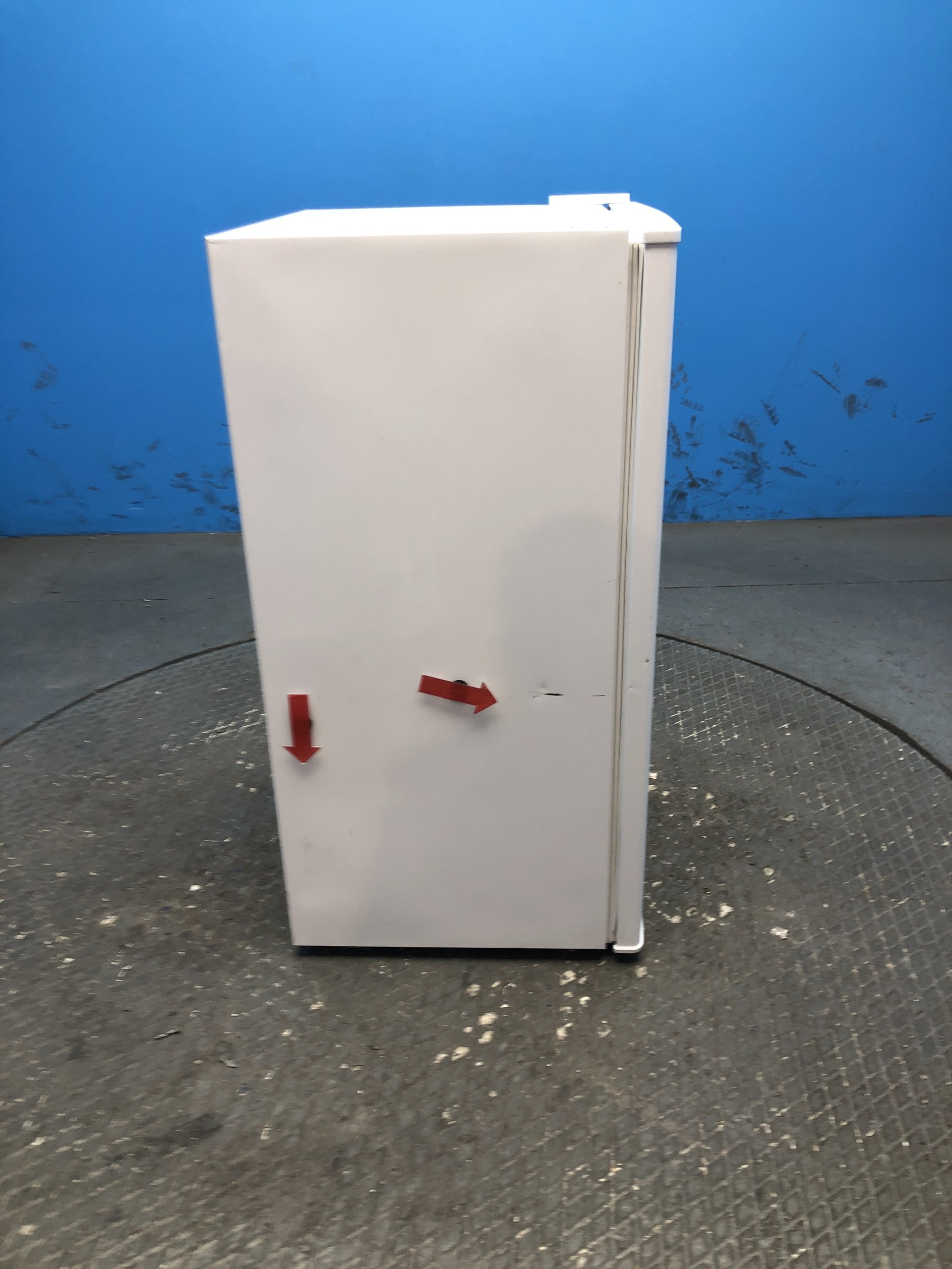 Comfee RCD93WH2(E) Under Counter Fridge with Cooler Box