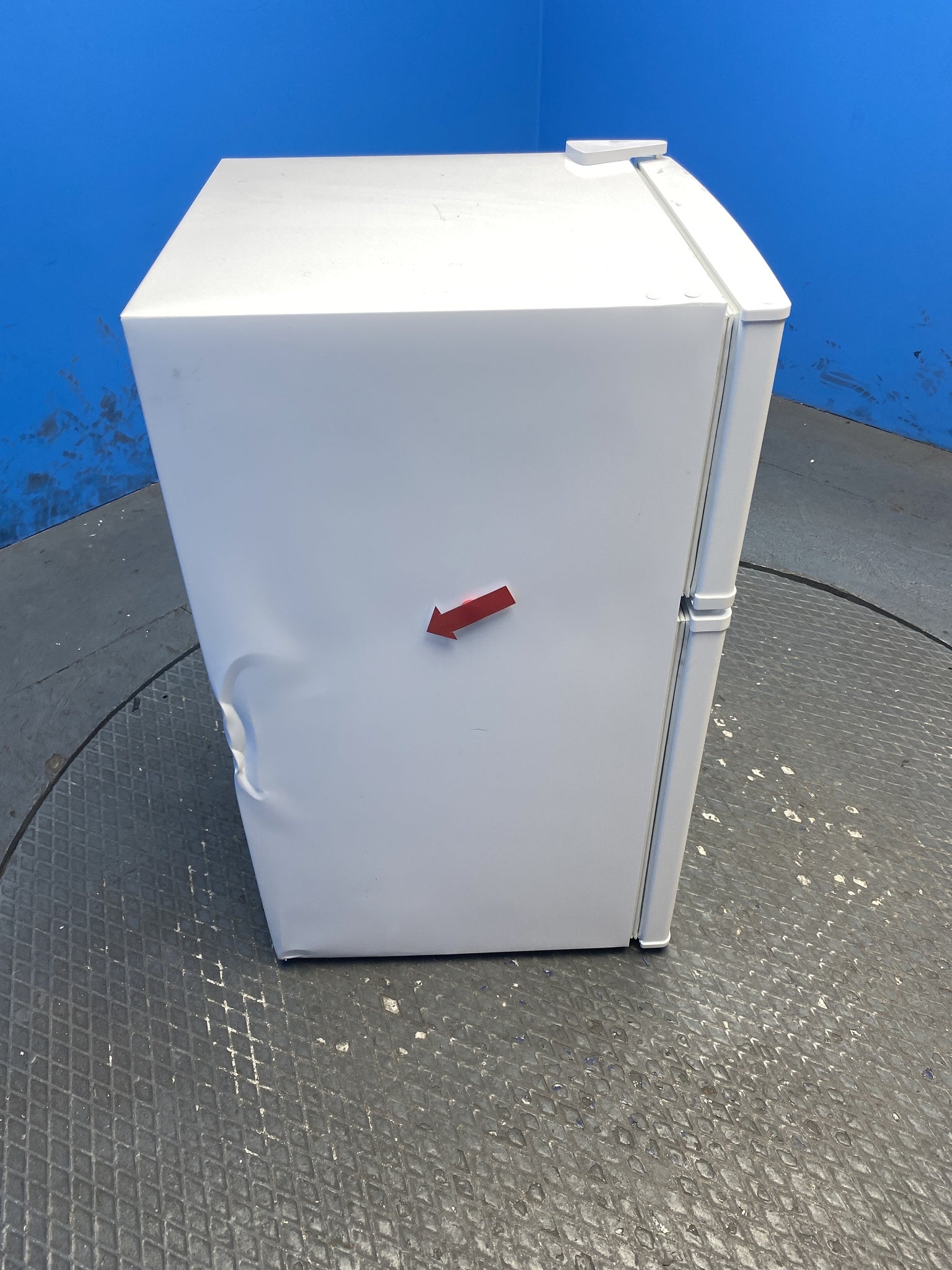 Igenix IG347FF 96 Litre Undercounter Fridge Freezer