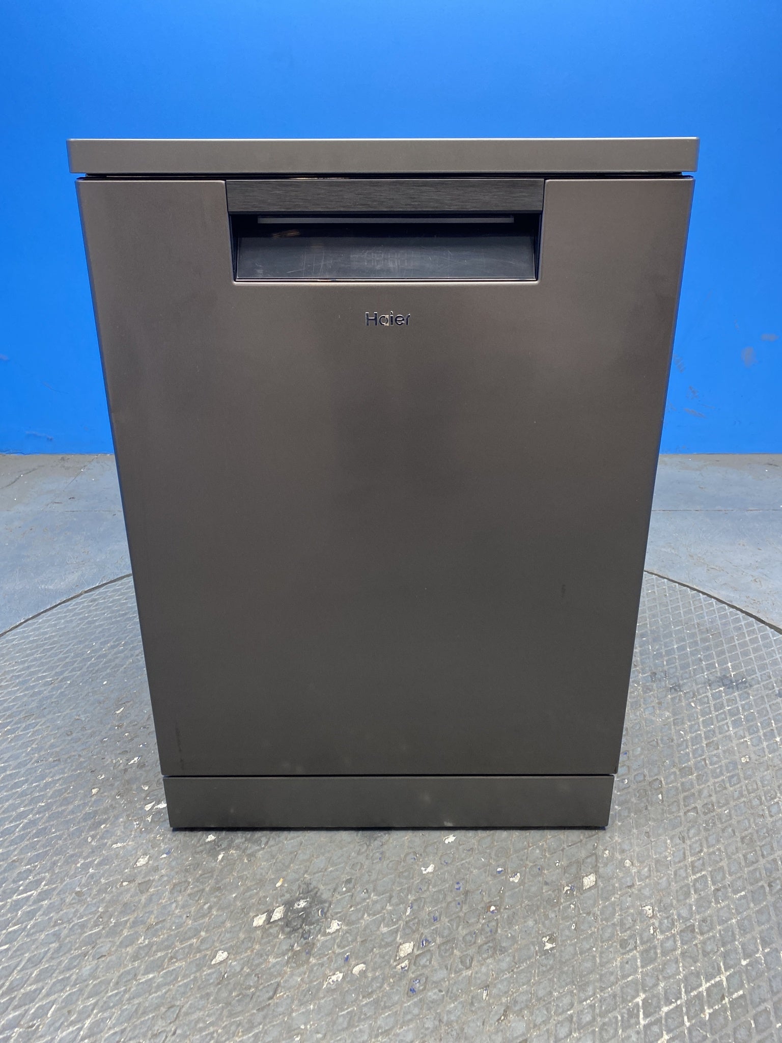 Haier XF4A4M4PDA Series 7 I-Pro Shine 14 Place Setting Dishwasher