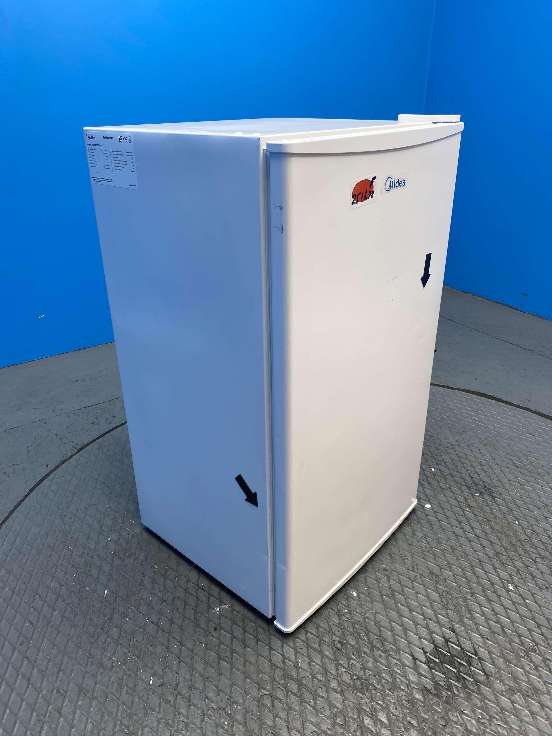 Midea MDRD125FGE01 80L Under Counter Mini Fridge