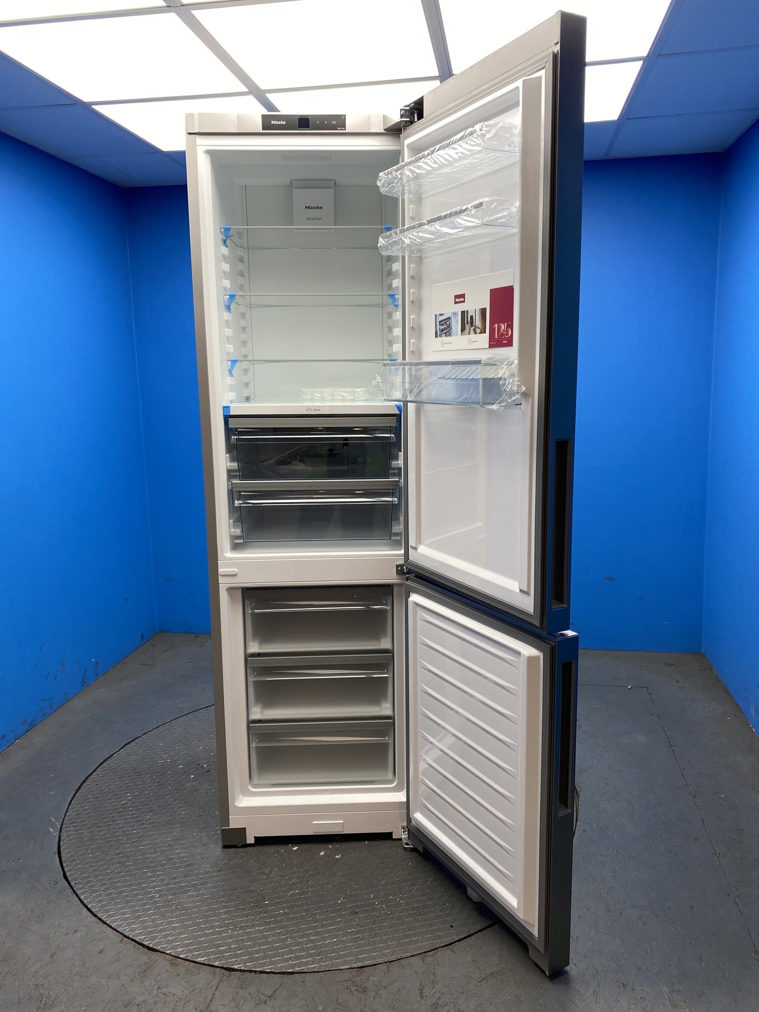 Miele KFN 4397 CD 125 Edition NoFrost Fridge Freezer