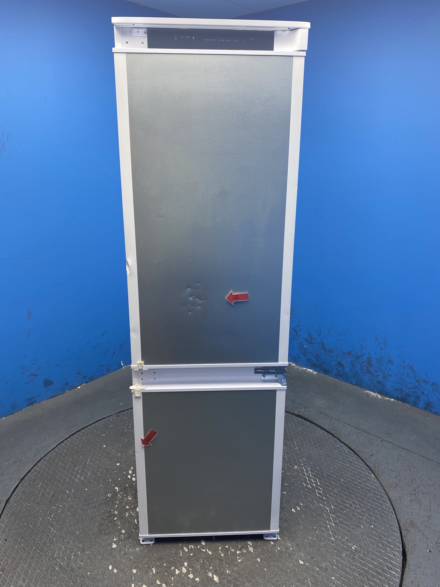 Hoover HFTNF5518EW Integrated 248L Combi Fridge Freezer