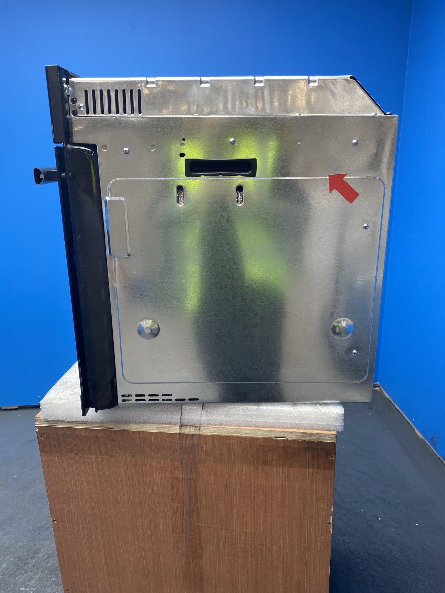 Haier HWO60SM5F8BH Built-in I-Turn Series 4 Pyrolytic Single Oven