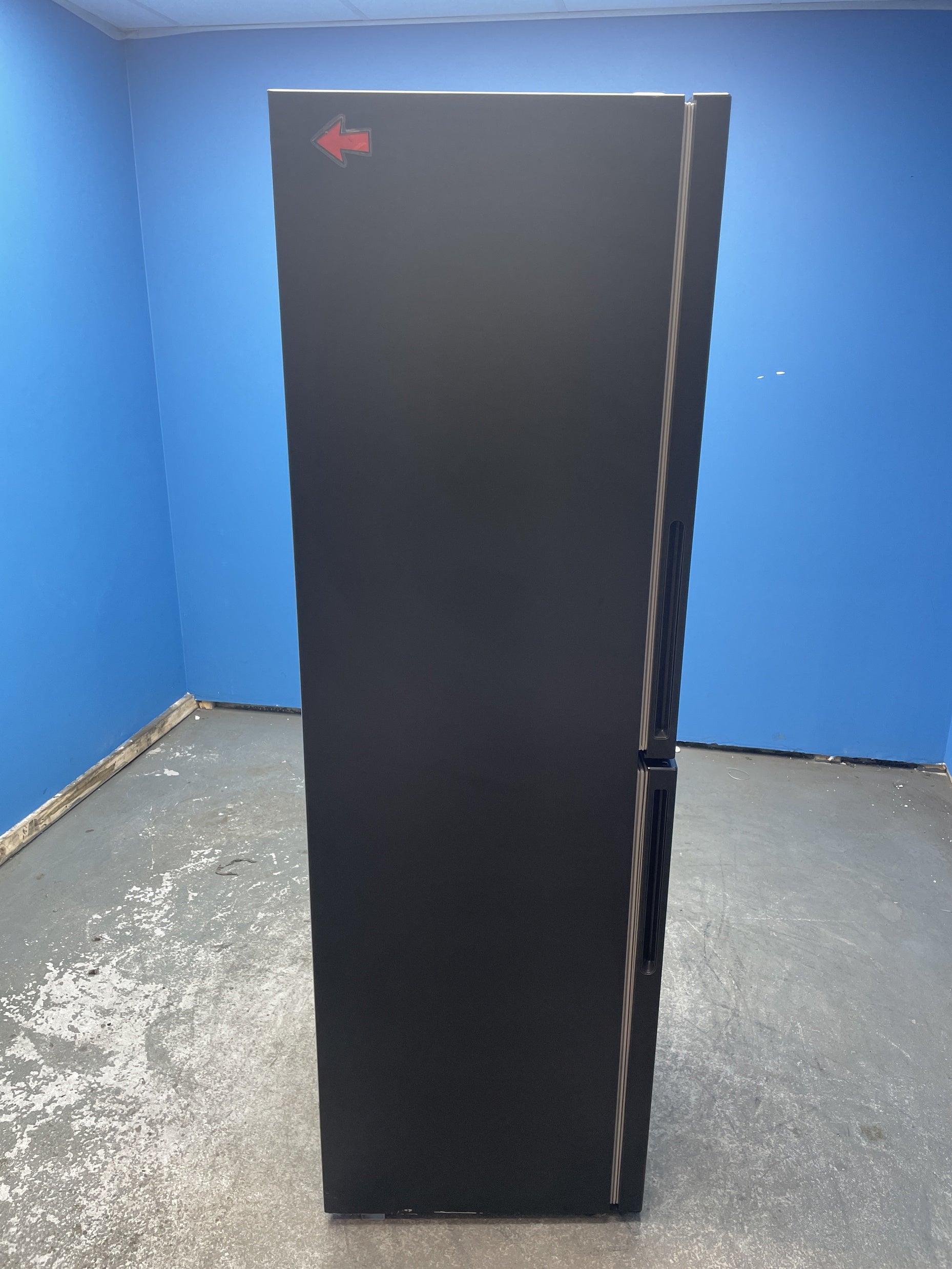 #GRC-145-128 - Candy CCT3L517EWBK 246 Litre Combi Fridge Freezer
