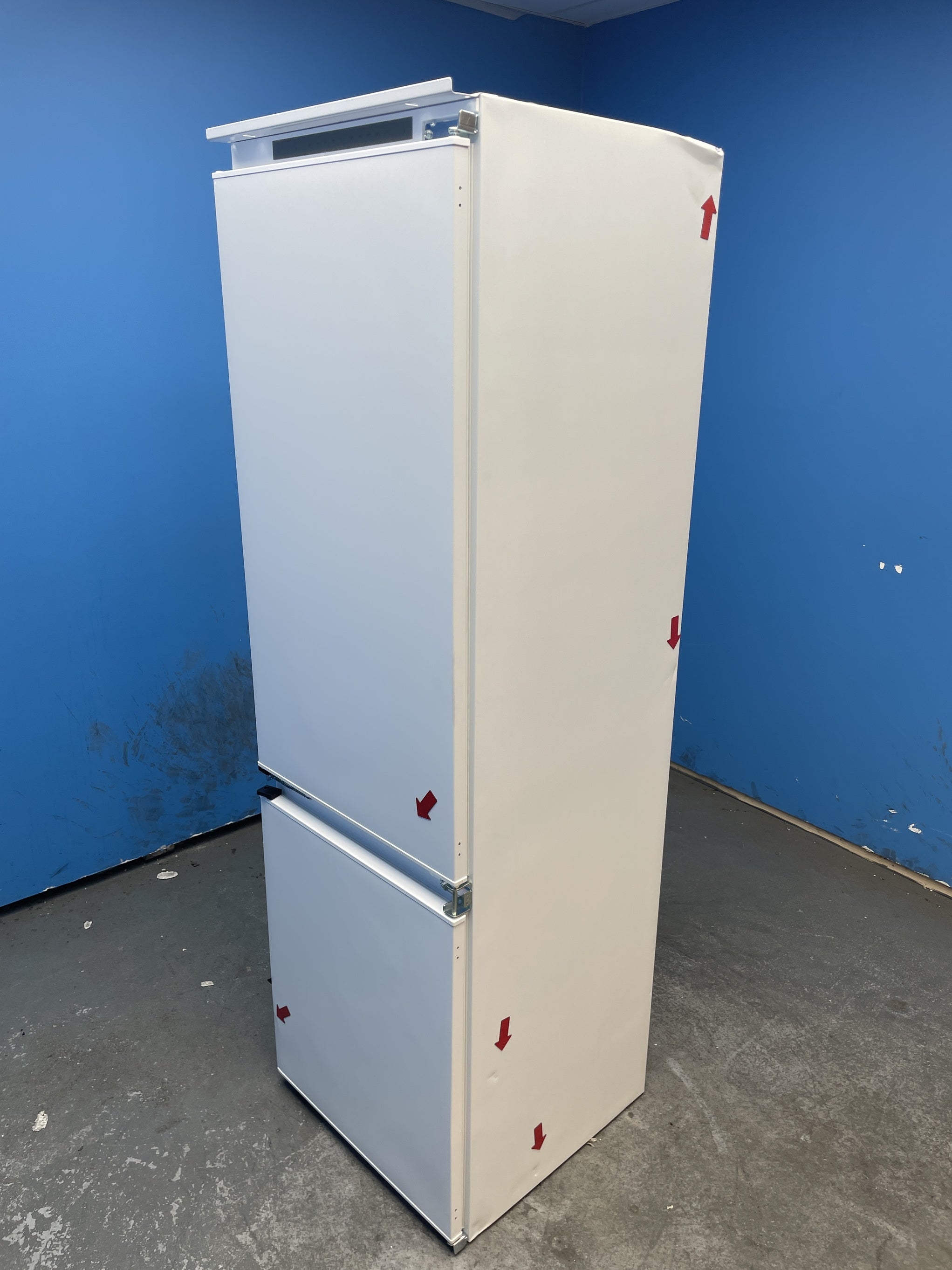 #GRC-158-499 - Hoover H-FRIDGE 300 HOBBMT18EK Integrated No Frost Fridge Freezer