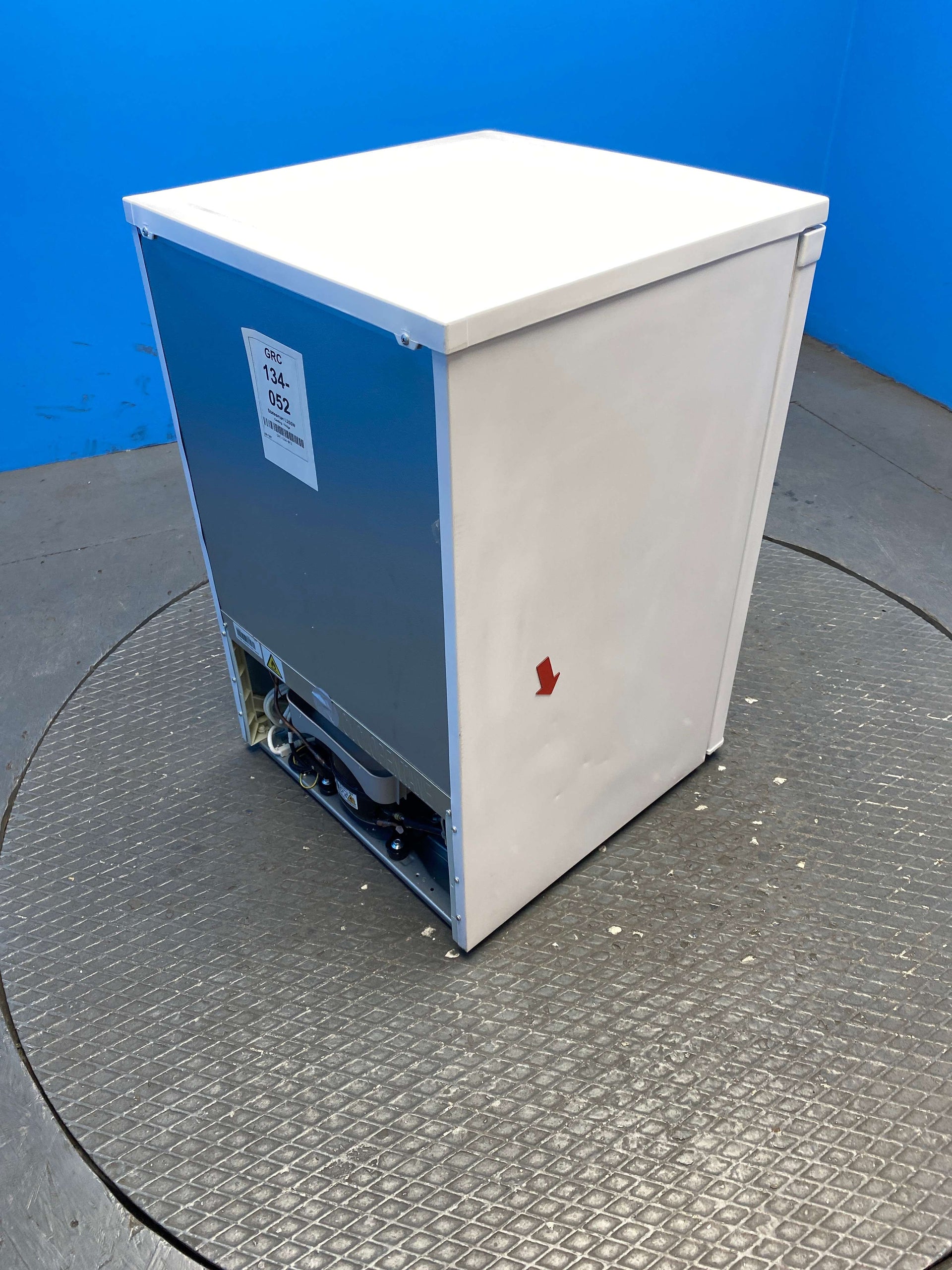 Statesman L255W 113 Litre 55cm Under Counter Fridge