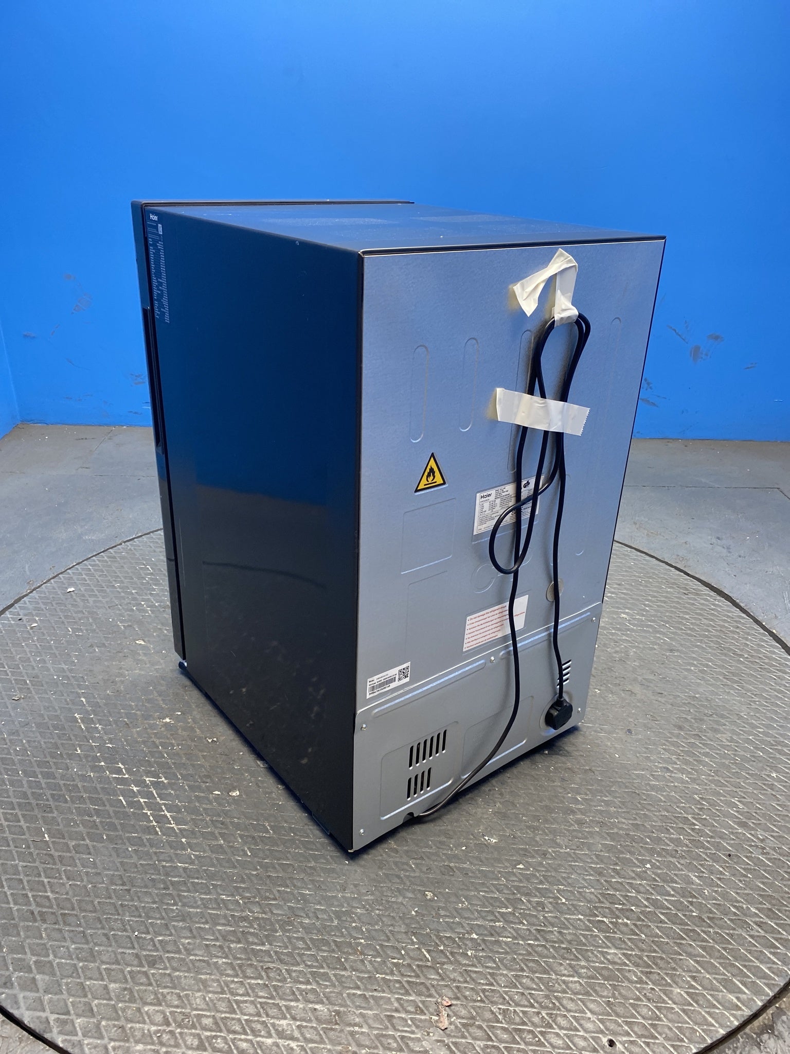 Haier HWS49GA Series 5 49 Bottle Wine Cooler