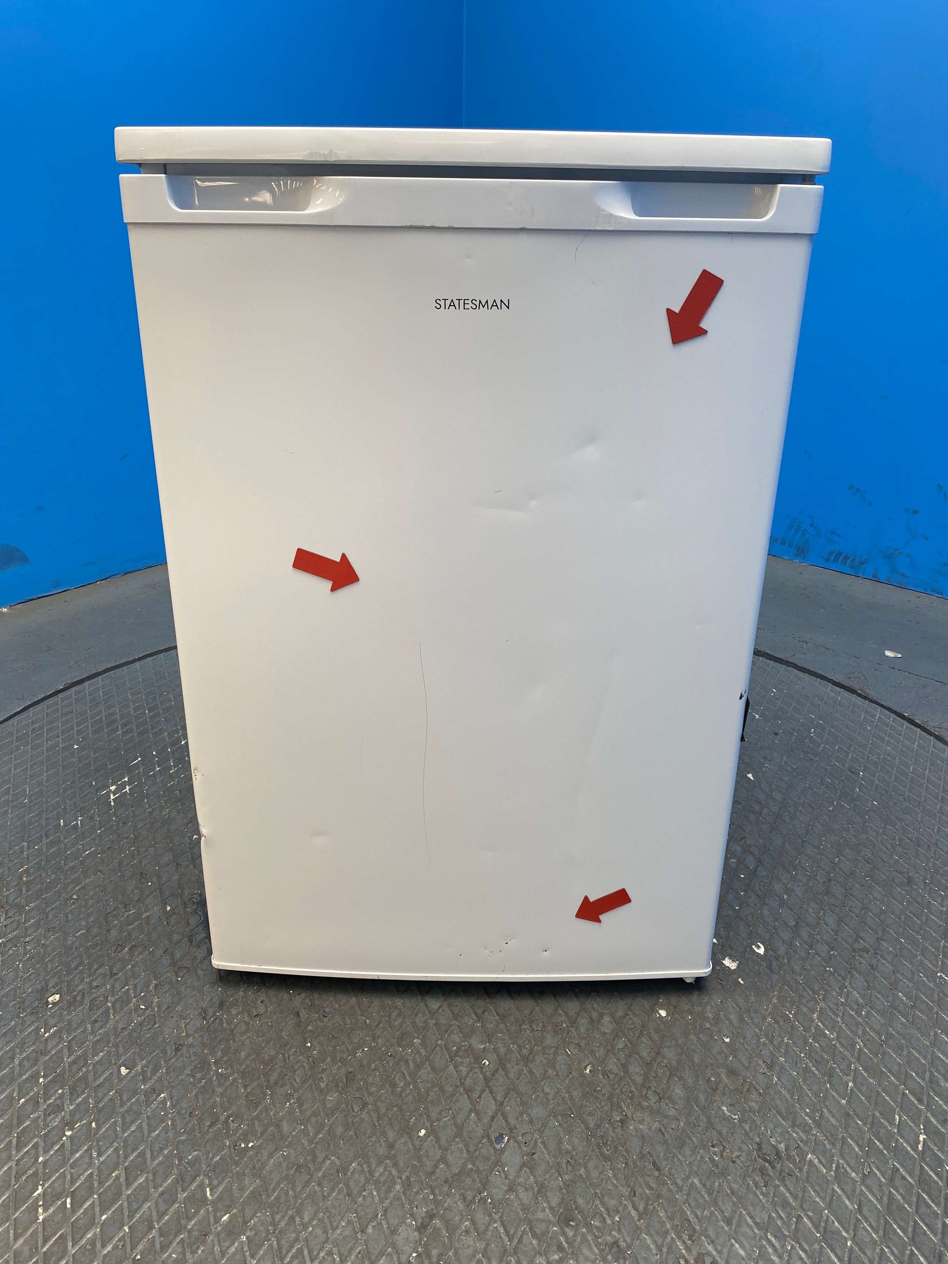 Statesman L255W 113 Litre 55cm Under Counter Fridge