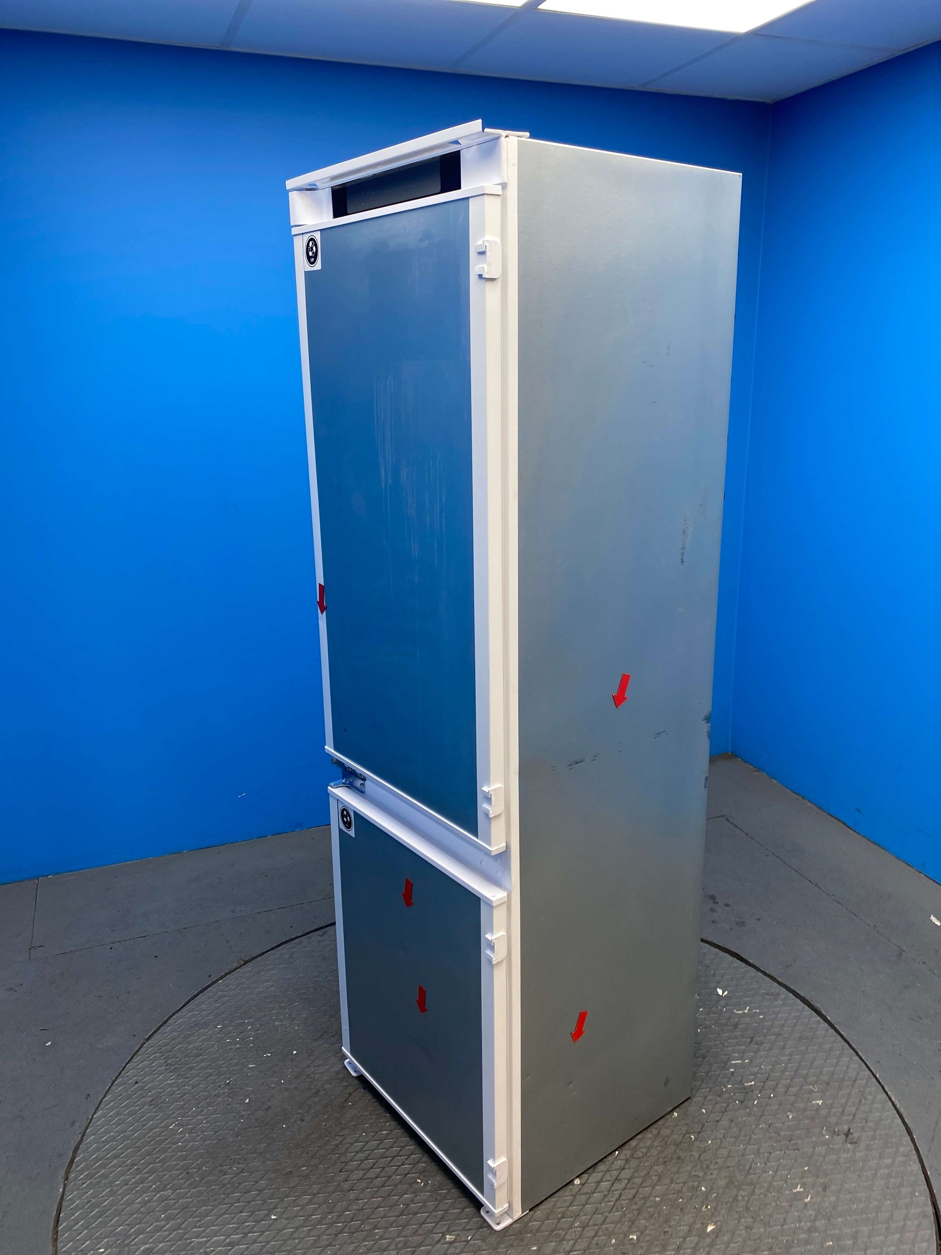 Haier HBW5518DK Series 6 248 Litre Integrated Fridge Freezer
