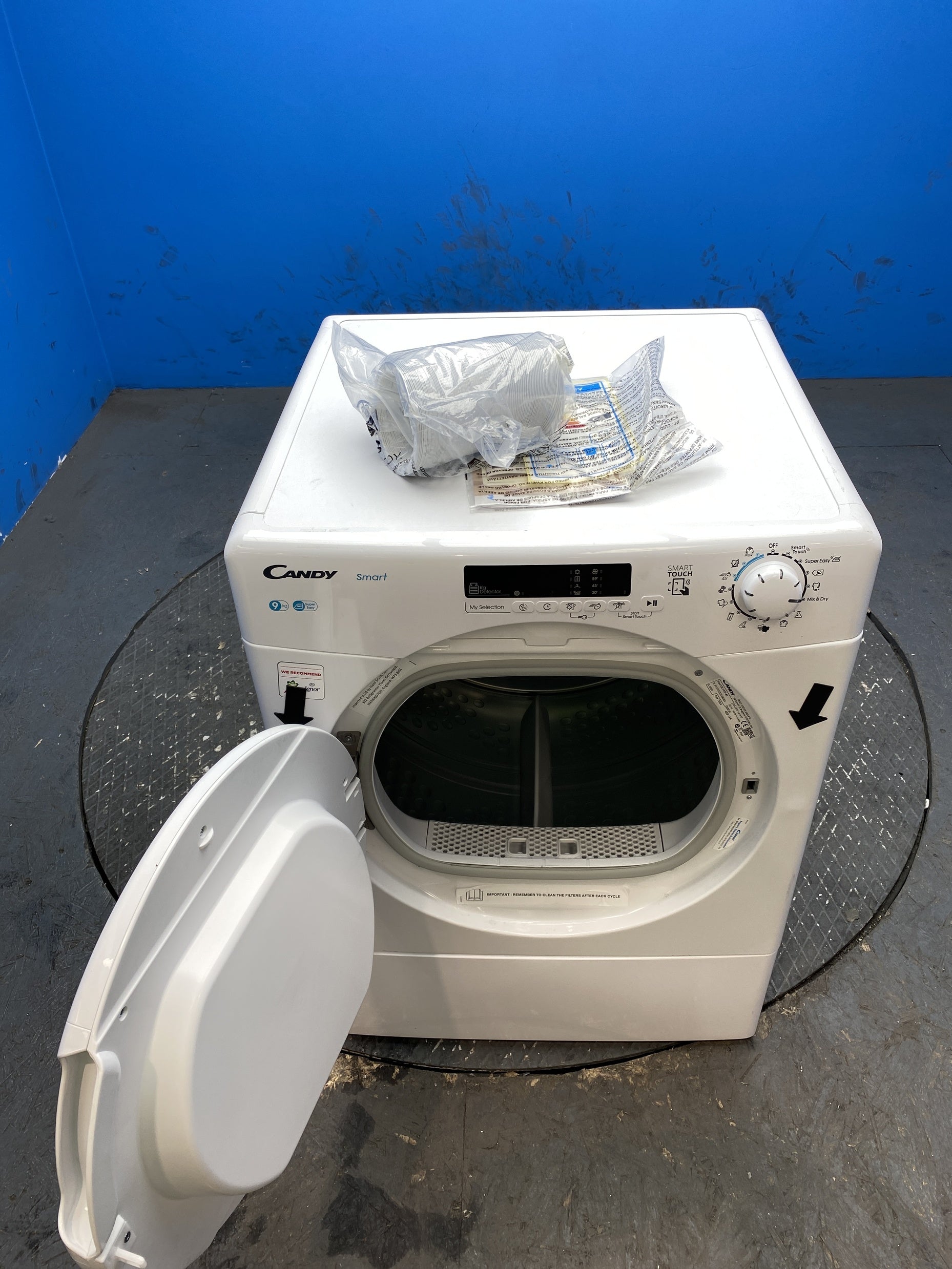 #GRC-156-767 - Candy CSEV9DF 9kg Vented Smart Tumble Dryer