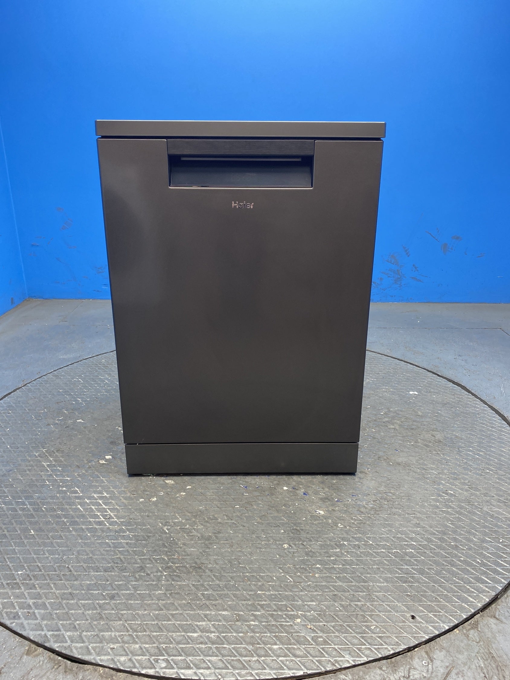 Haier I-Pro Shine 5 XF 6B0M3PDA 16 Place Setting Dishwasher