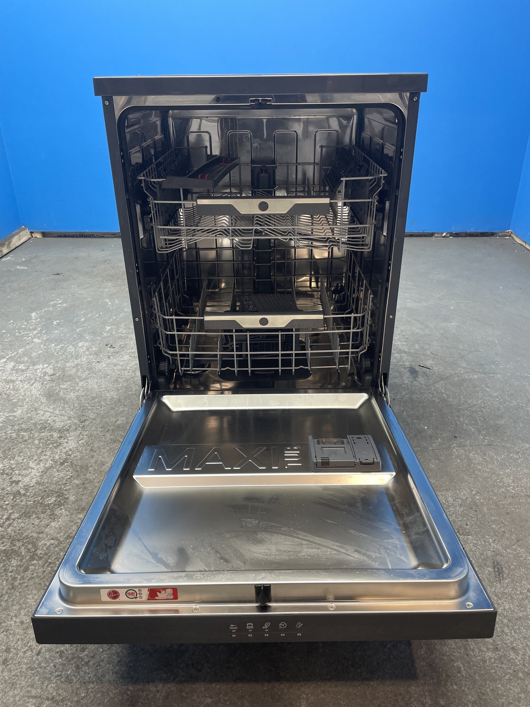 #GRC-154-733 - Hoover HF 4C7L0A-80 14 Place Settings Dishwasher