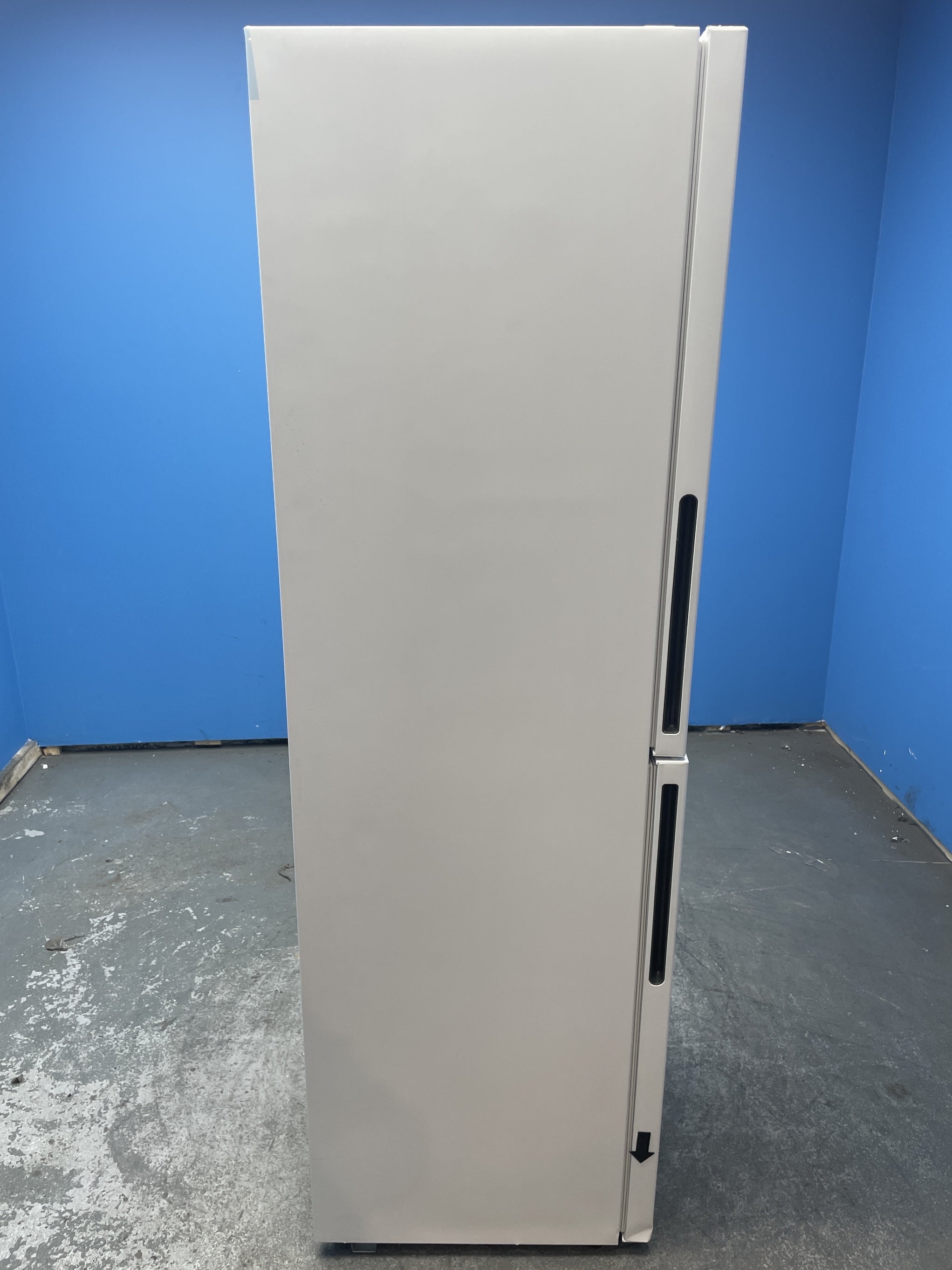 #GRC-156-071 - Candy CCT3L517EWK 252 Litre Combi Fridge Freezer