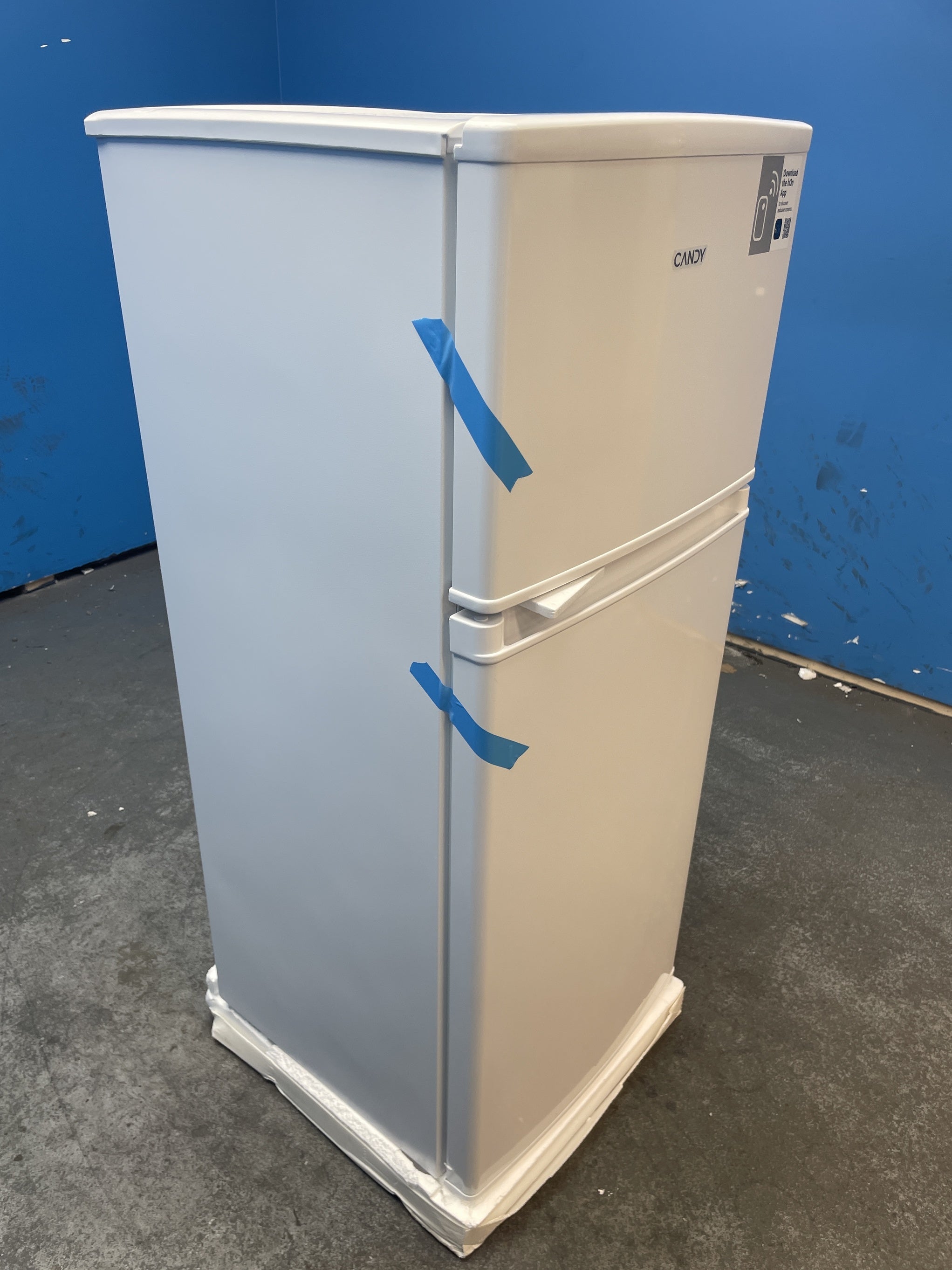 #GRC-158-568 - Candy CDH1S313EWK Slimline 117 Litre Top Mount Fridge Freezer