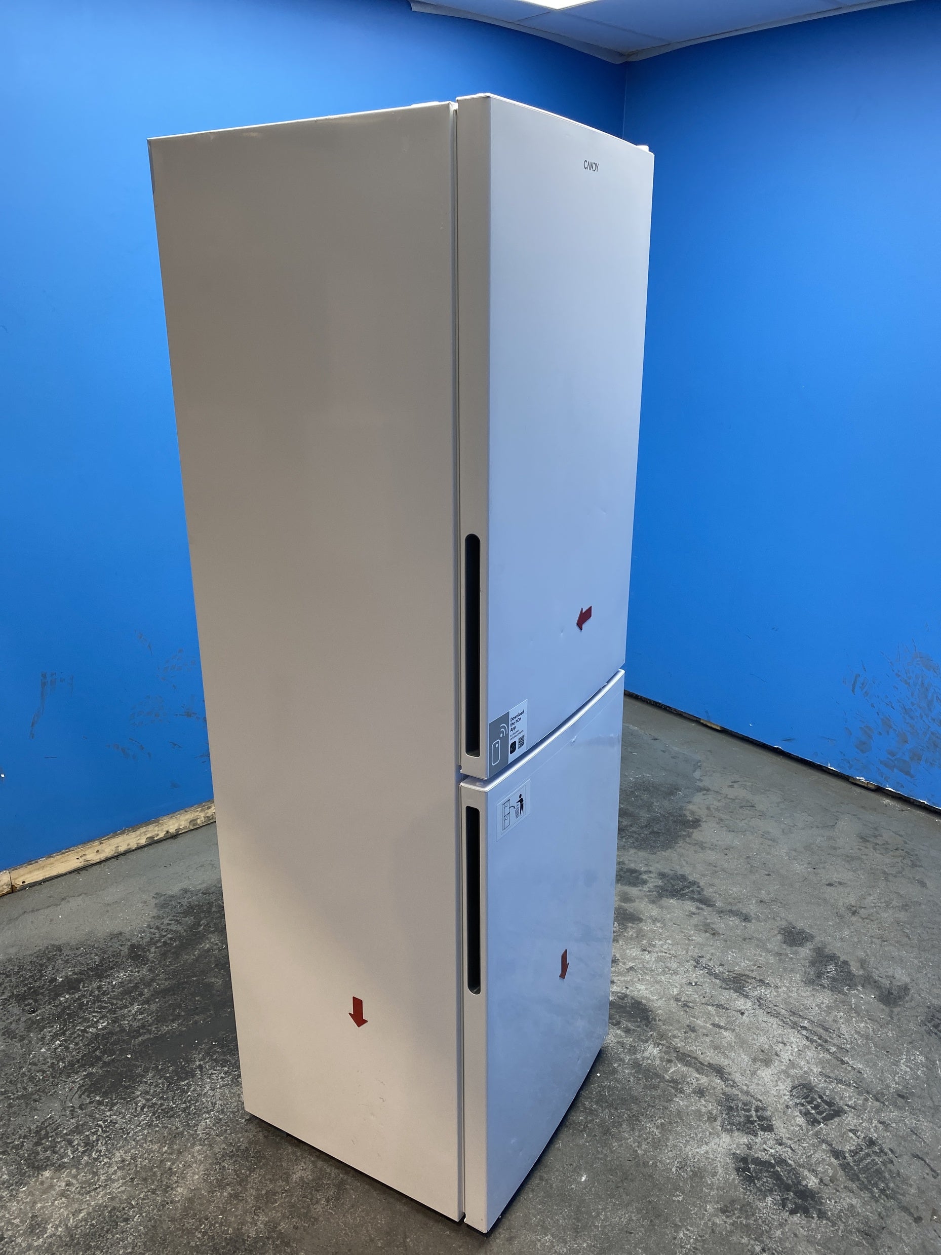 #GRC-152-061 - Candy CCT3L517EWK 252 Litre Combi Fridge Freezer