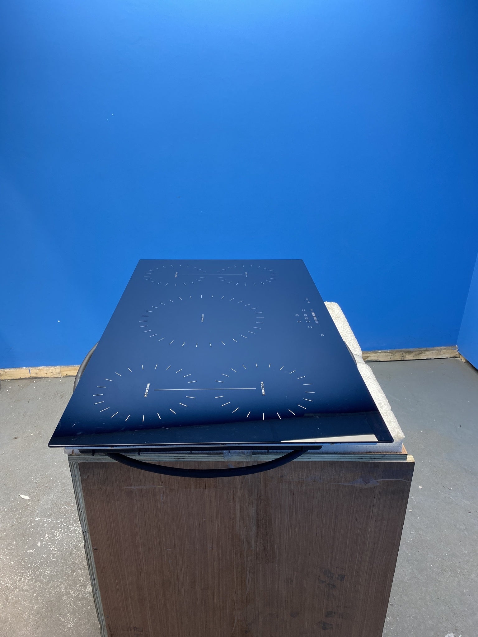 Montpellier MINH90 90cm 5 Zone Induction Hob