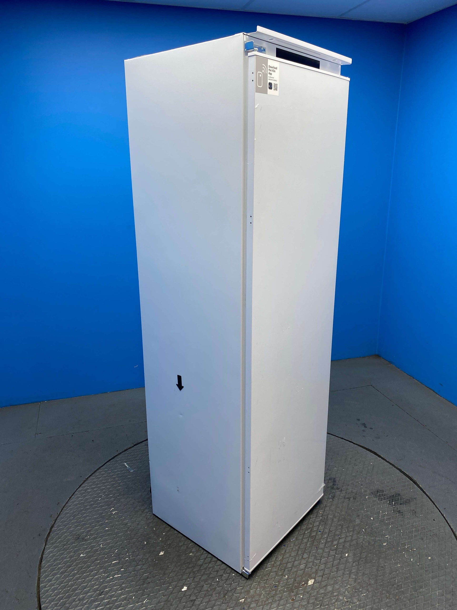 Haier HAUN518EWK 200L Integrated Total No Frost Freezer