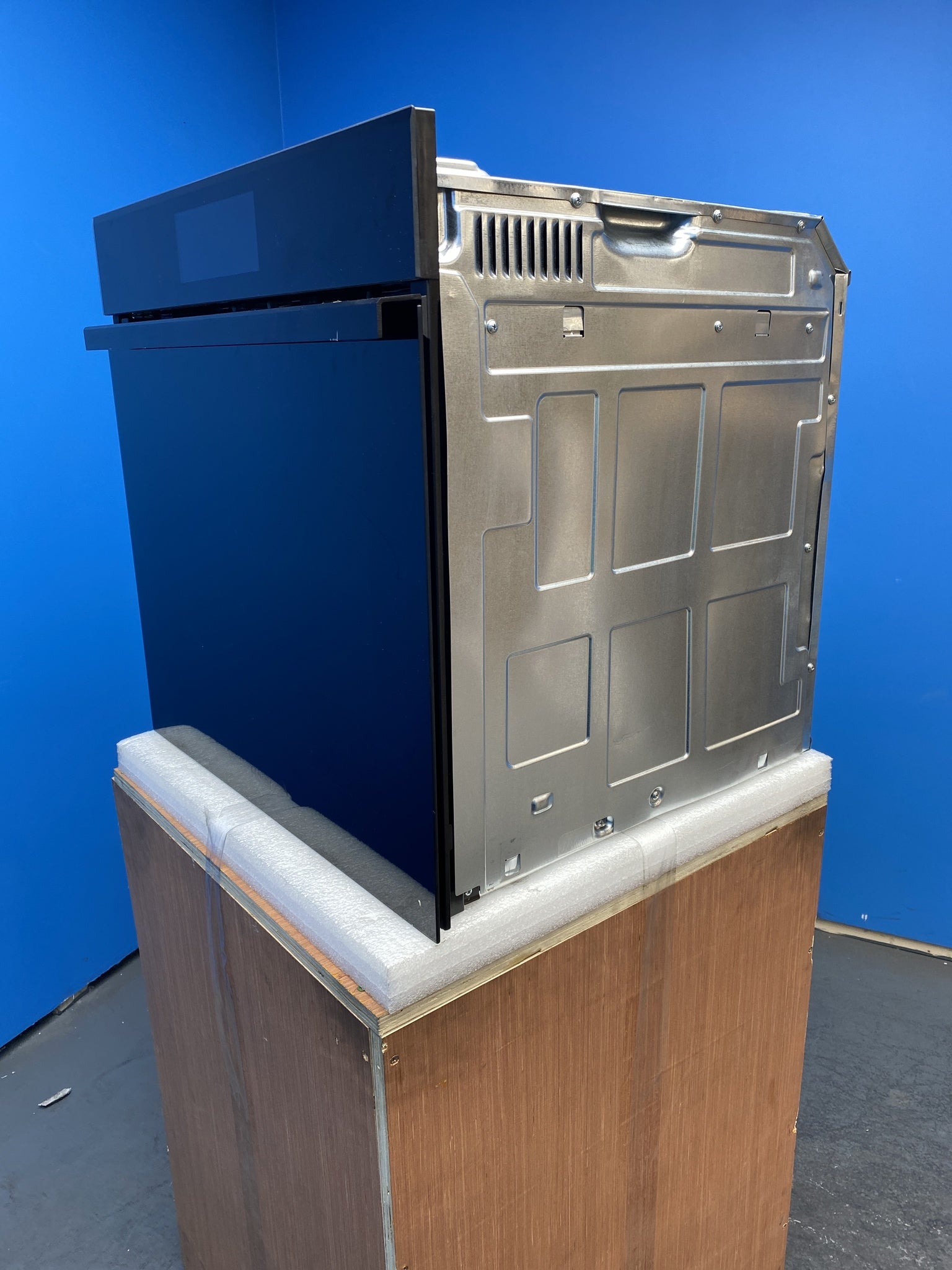 Haier H6 ID68M5YTB1 Series 6 Built-in AI Wi-Fi Single Oven