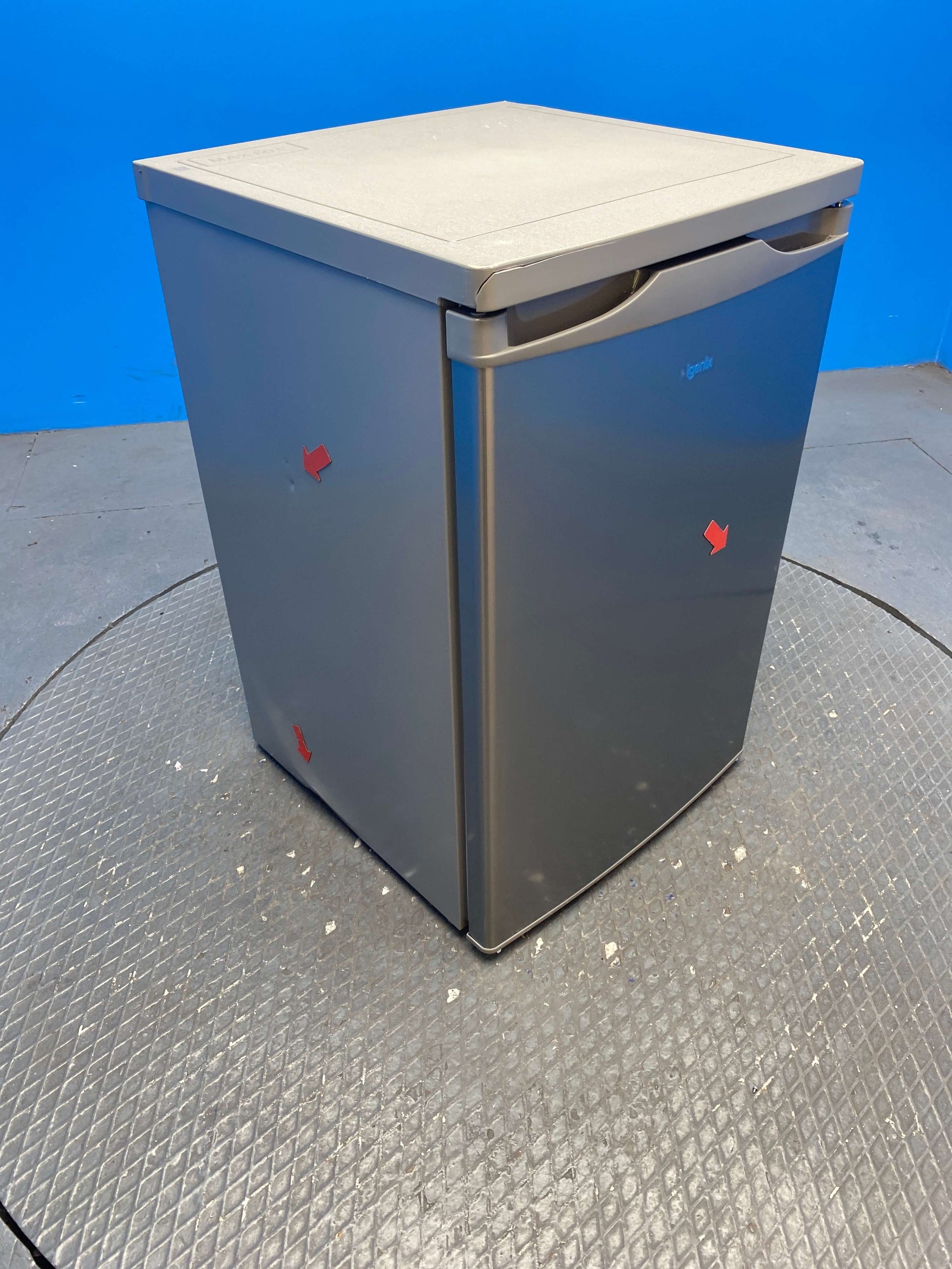 Igenix IG255X 136 Litre Undercounter Fridge
