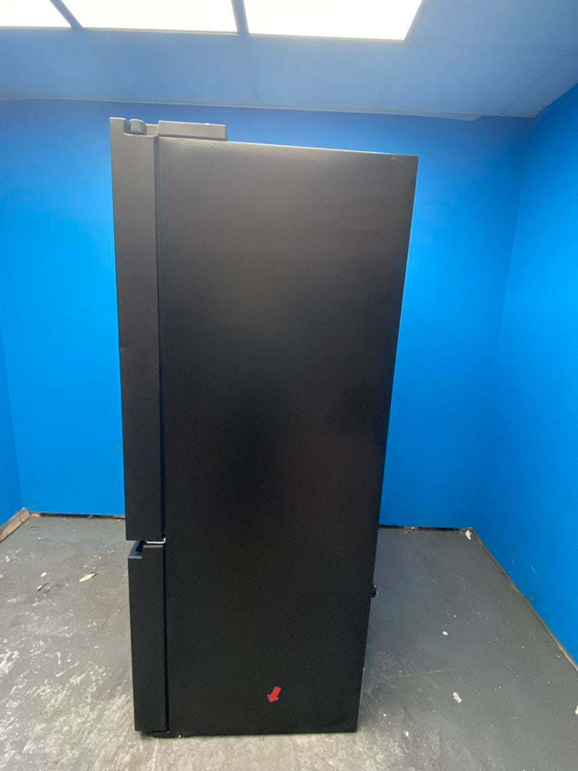 #GRC-159-365 - Hisense RF815N4SEFE 634L PureFlat American Fridge Freezer