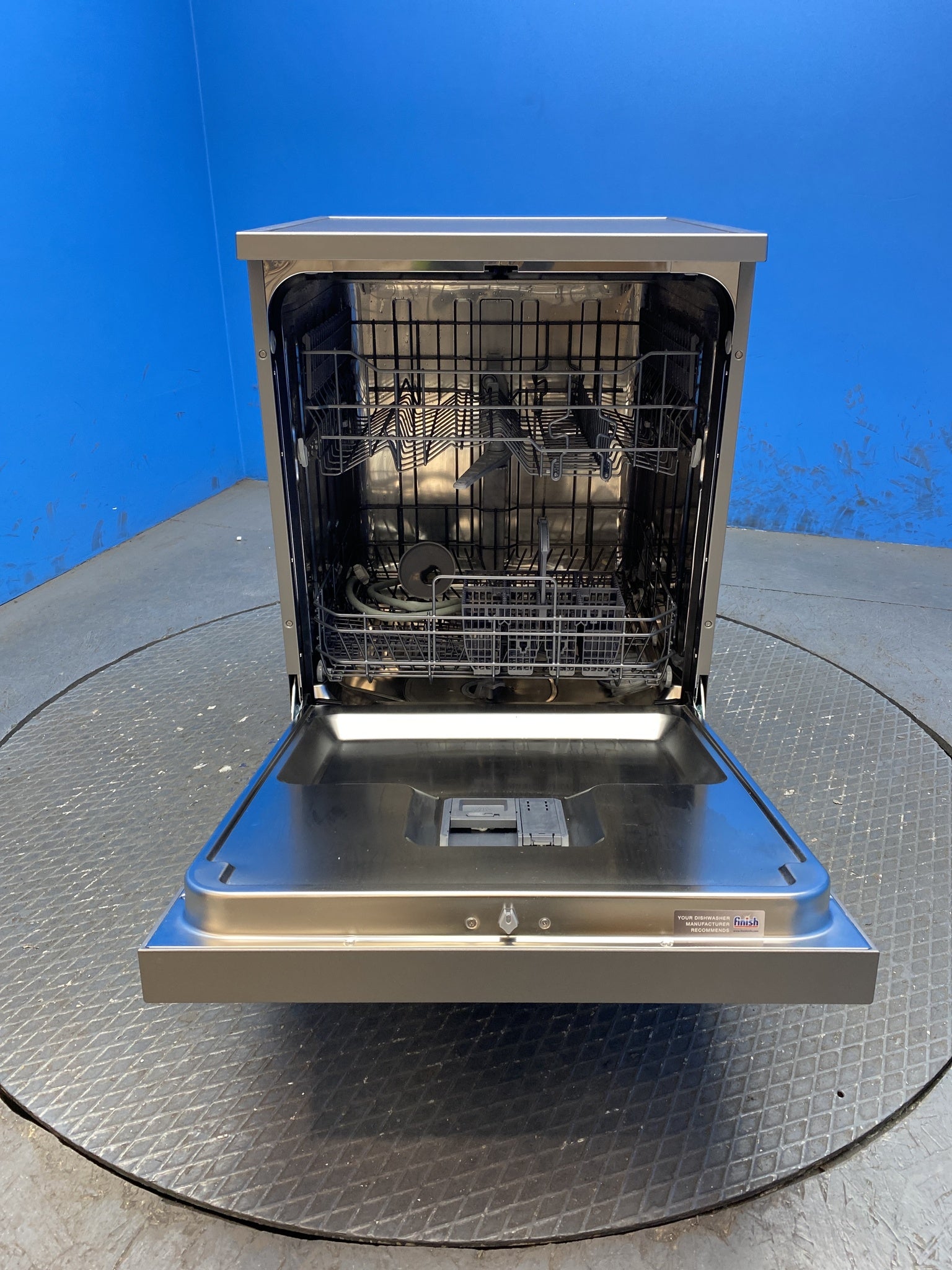 Hisense HS622E90XUK 13 Place Setting Dishwasher