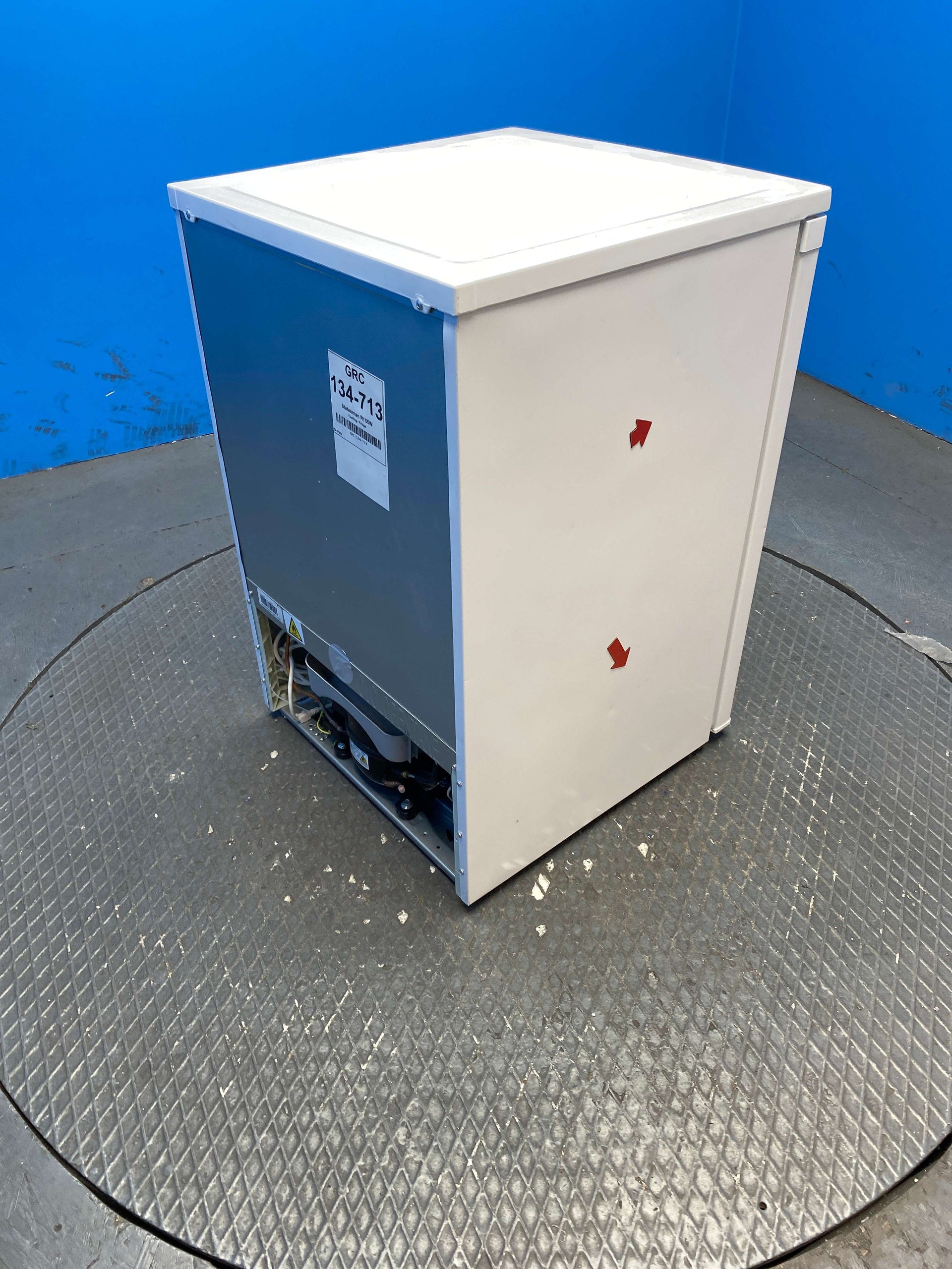 Statesman R155W 55cm Under Counter Fridge