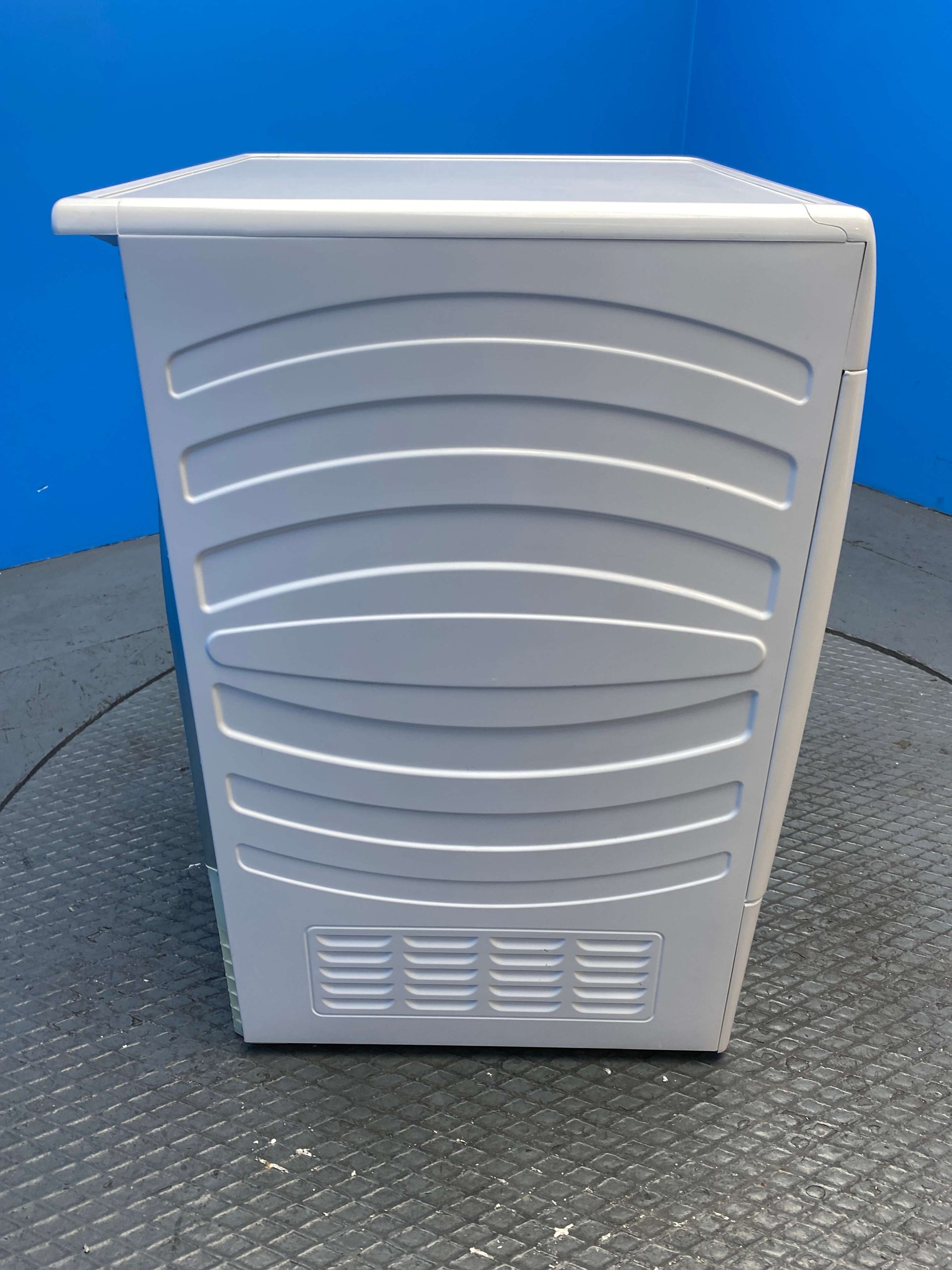 Hoover HLEV9DG 9kg Vented Tumble Dryer