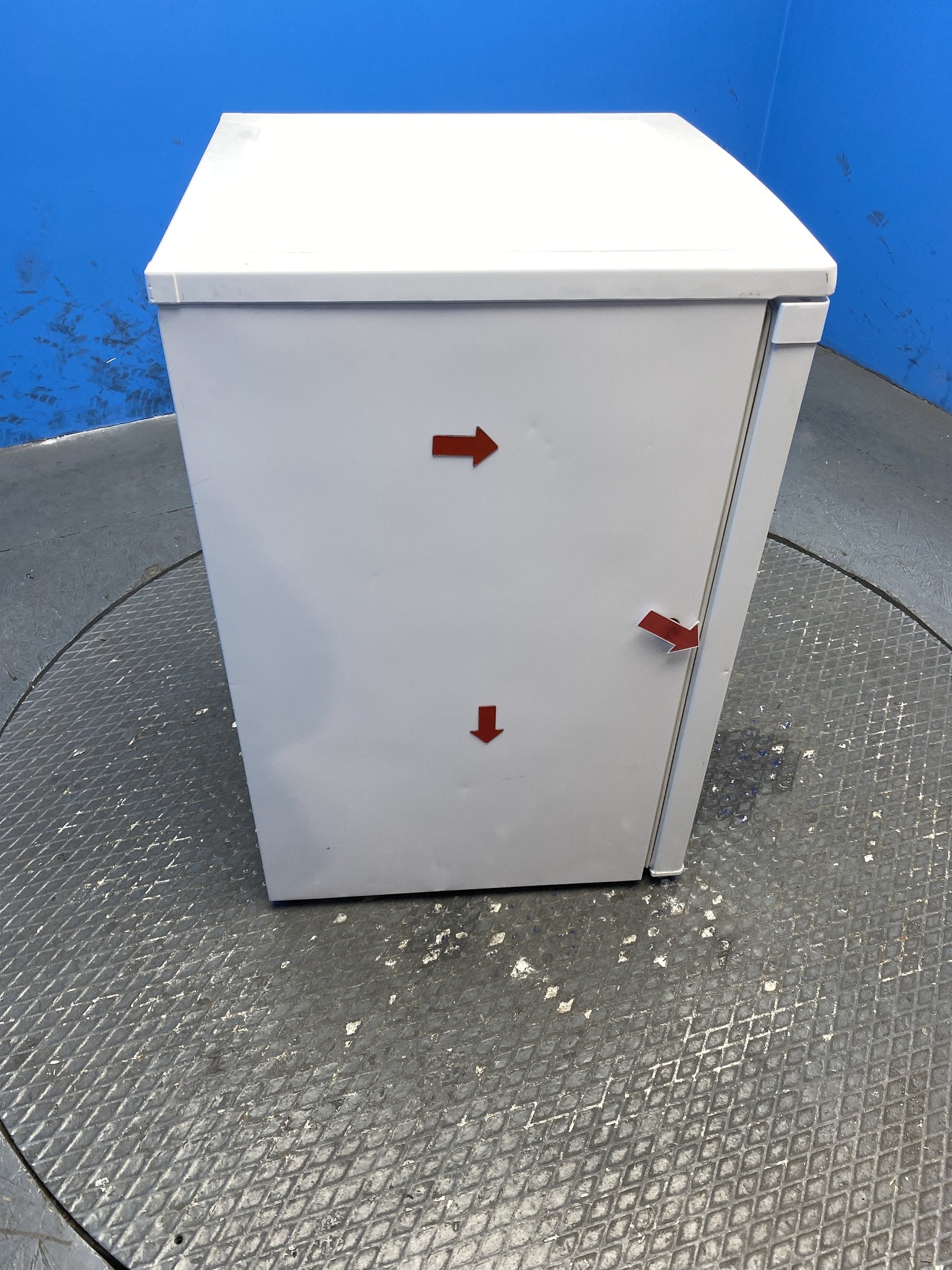 Statesman R155W 55cm Under Counter Fridge