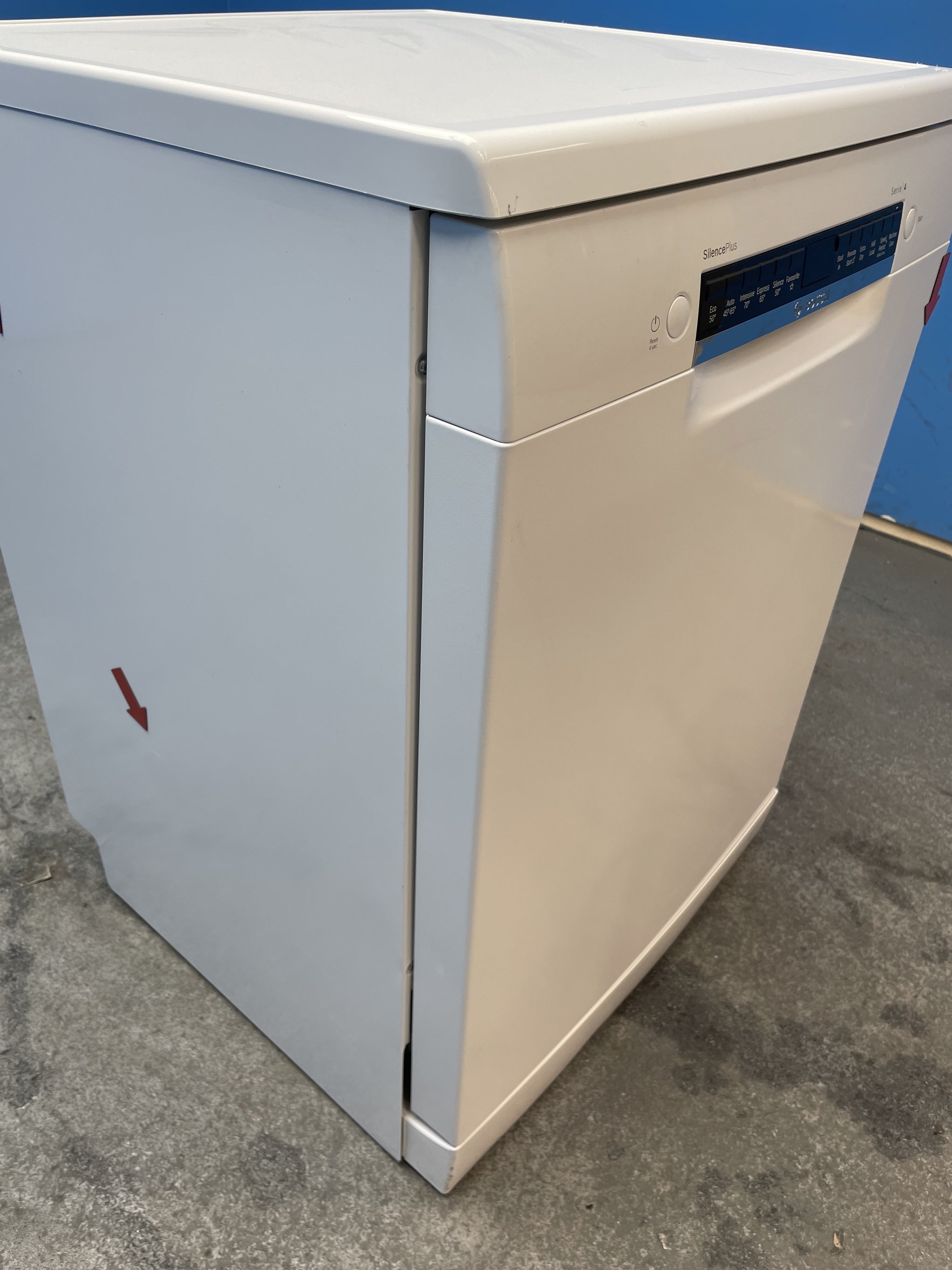 #GRC-158-188 - Bosch SMS4EMW06G Series 4 14 Place Setting Dishwasher
