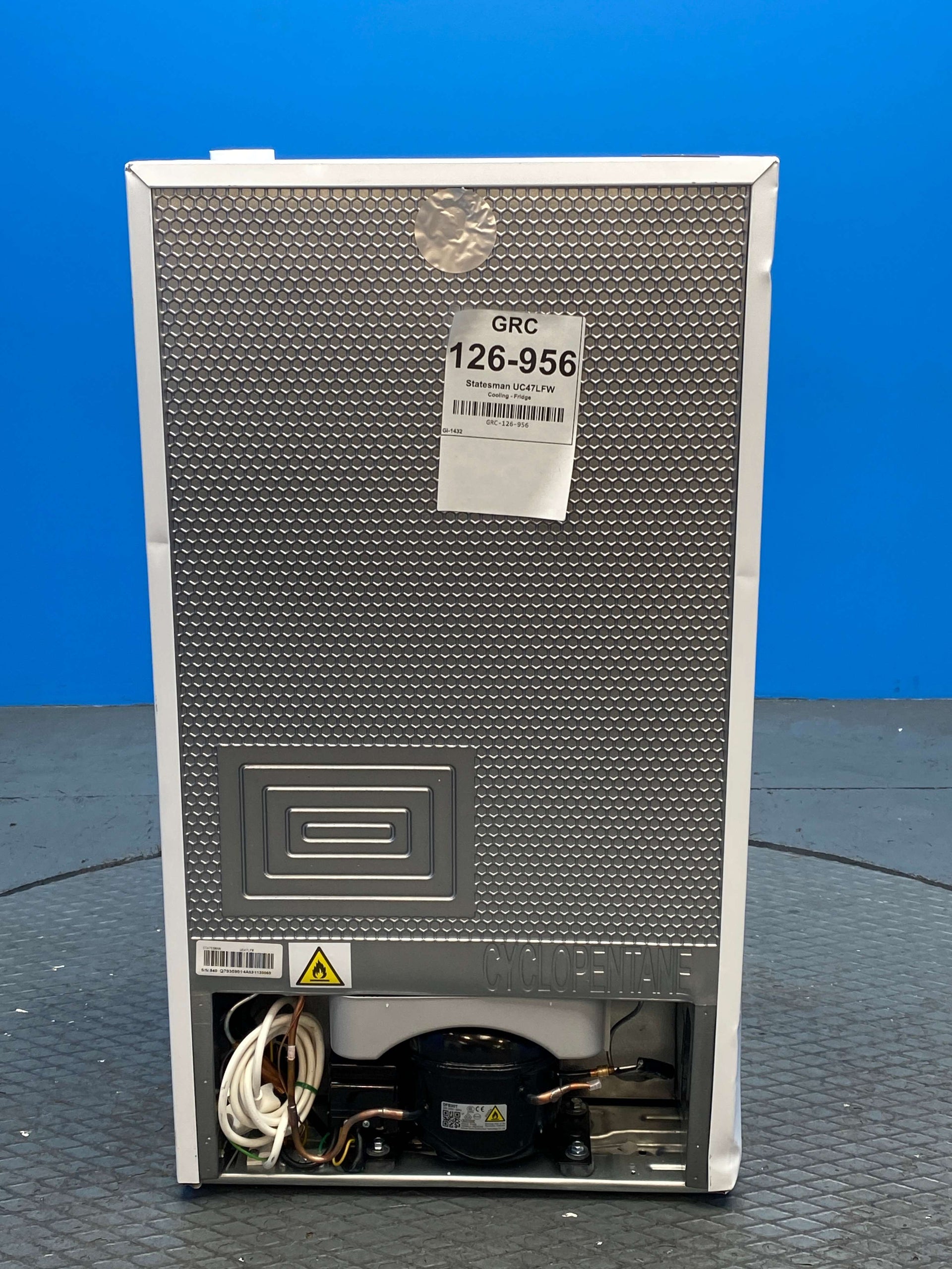 Statesman UC47LFW 93 Litres Under Counter Fridge