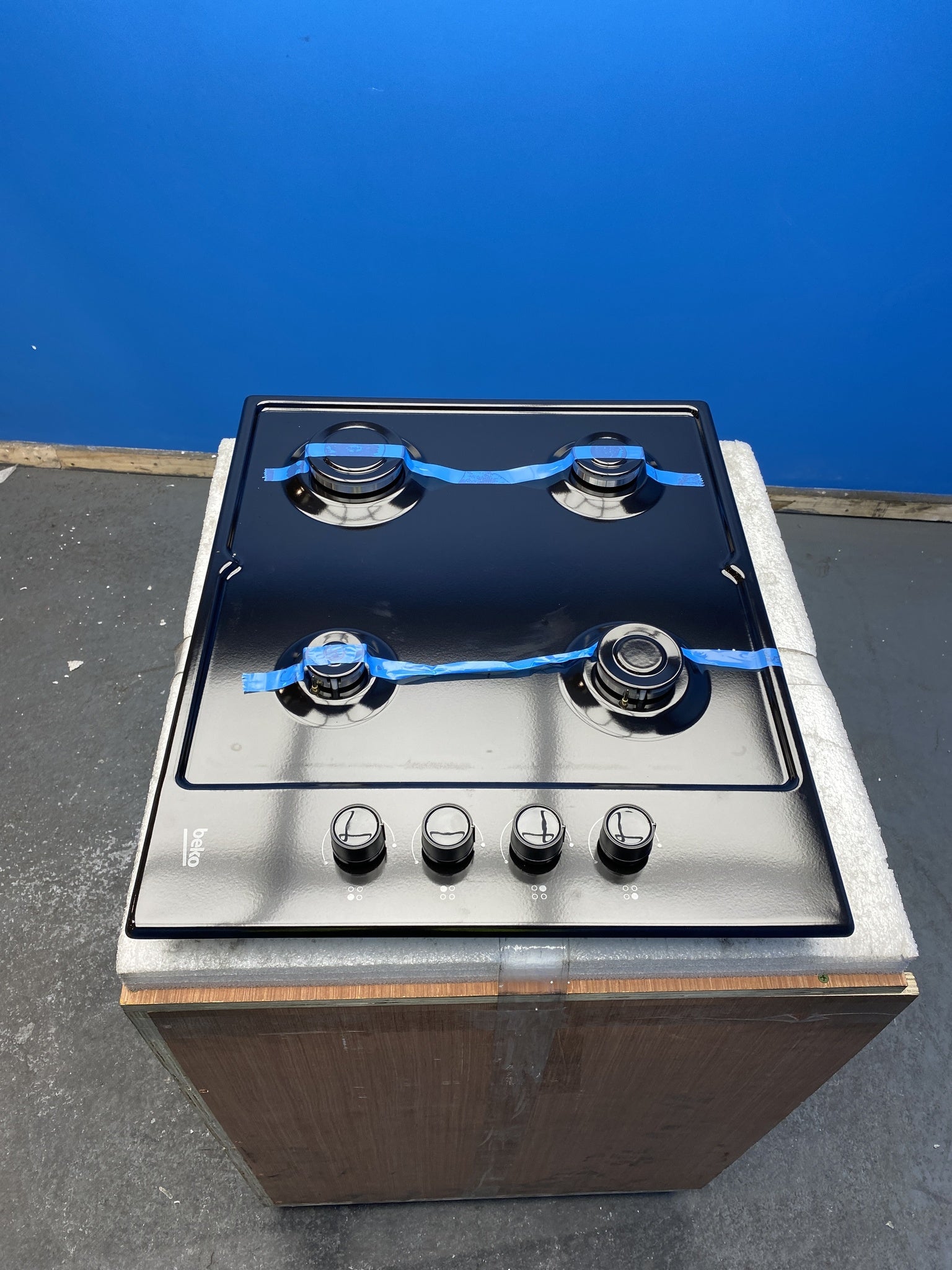 Beko HIBG64120SB 61cm 4 Zone Gas Hob