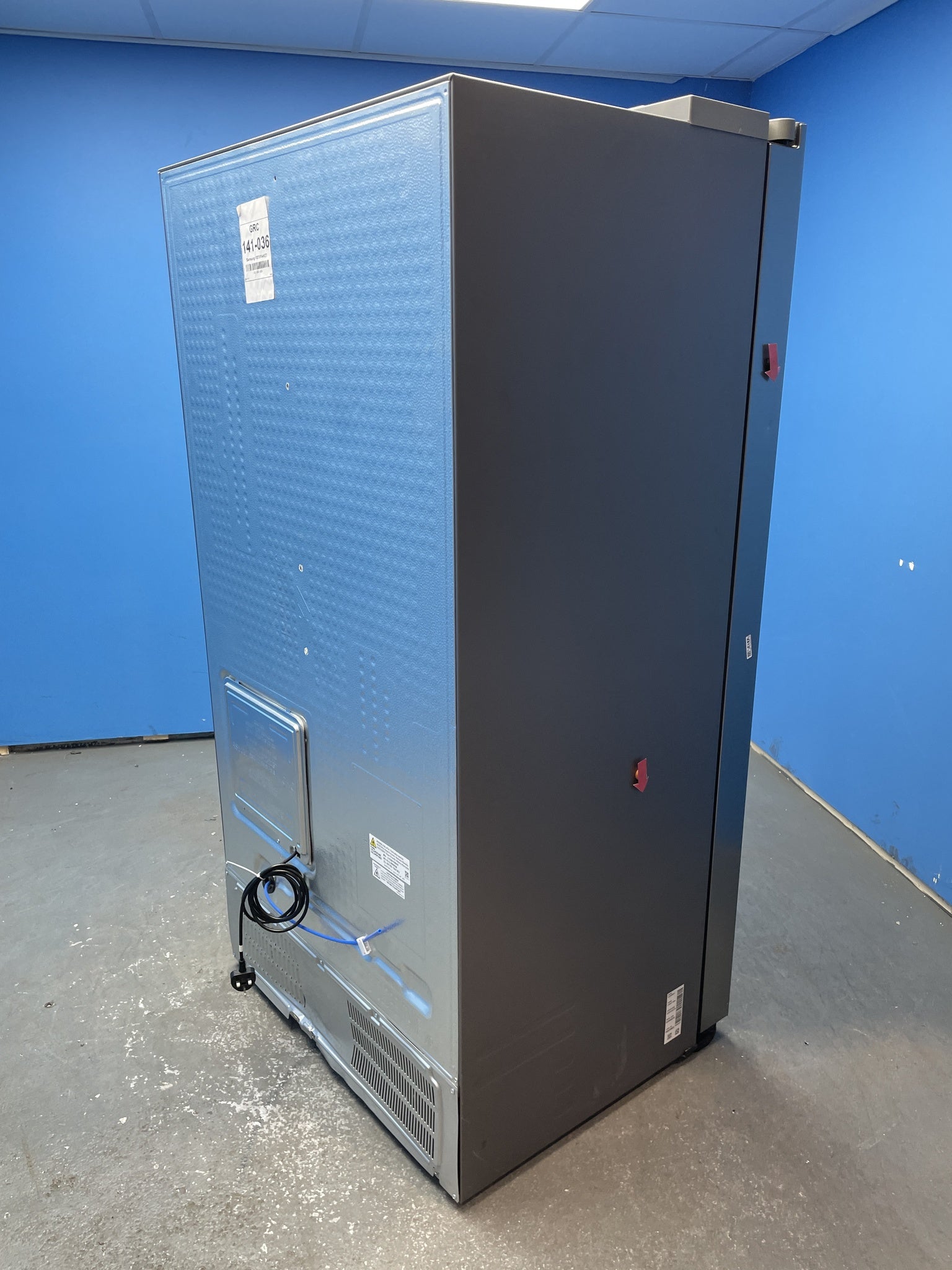 Samsung SpaceMax RS70F64KETEU Series 6 American Style Fridge Freezer