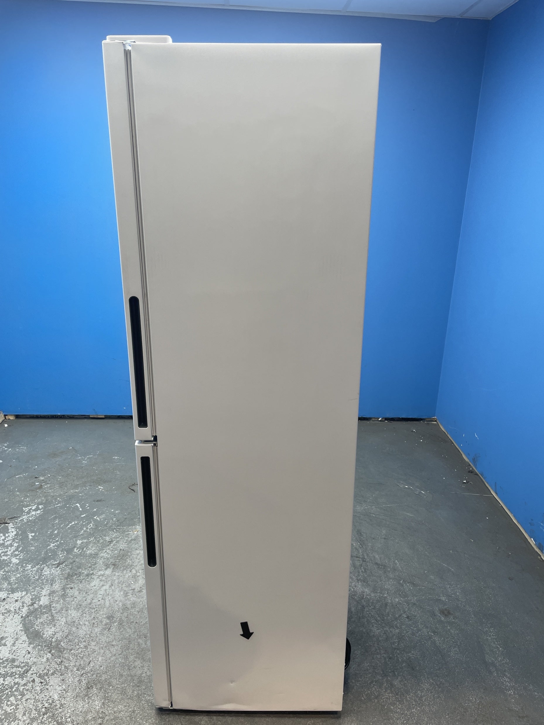 #GRC-156-071 - Candy CCT3L517EWK 252 Litre Combi Fridge Freezer