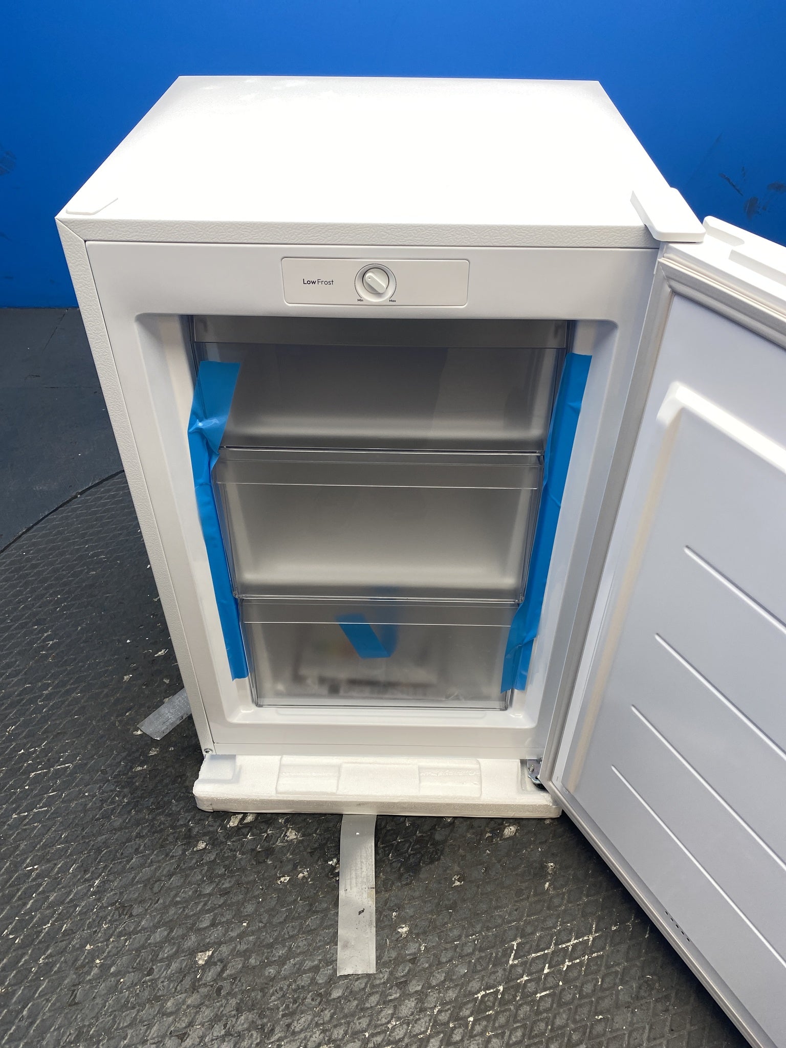 Hoover H-Freeze 300 HONUQ2L58EBK 90L Under Counter Freezer