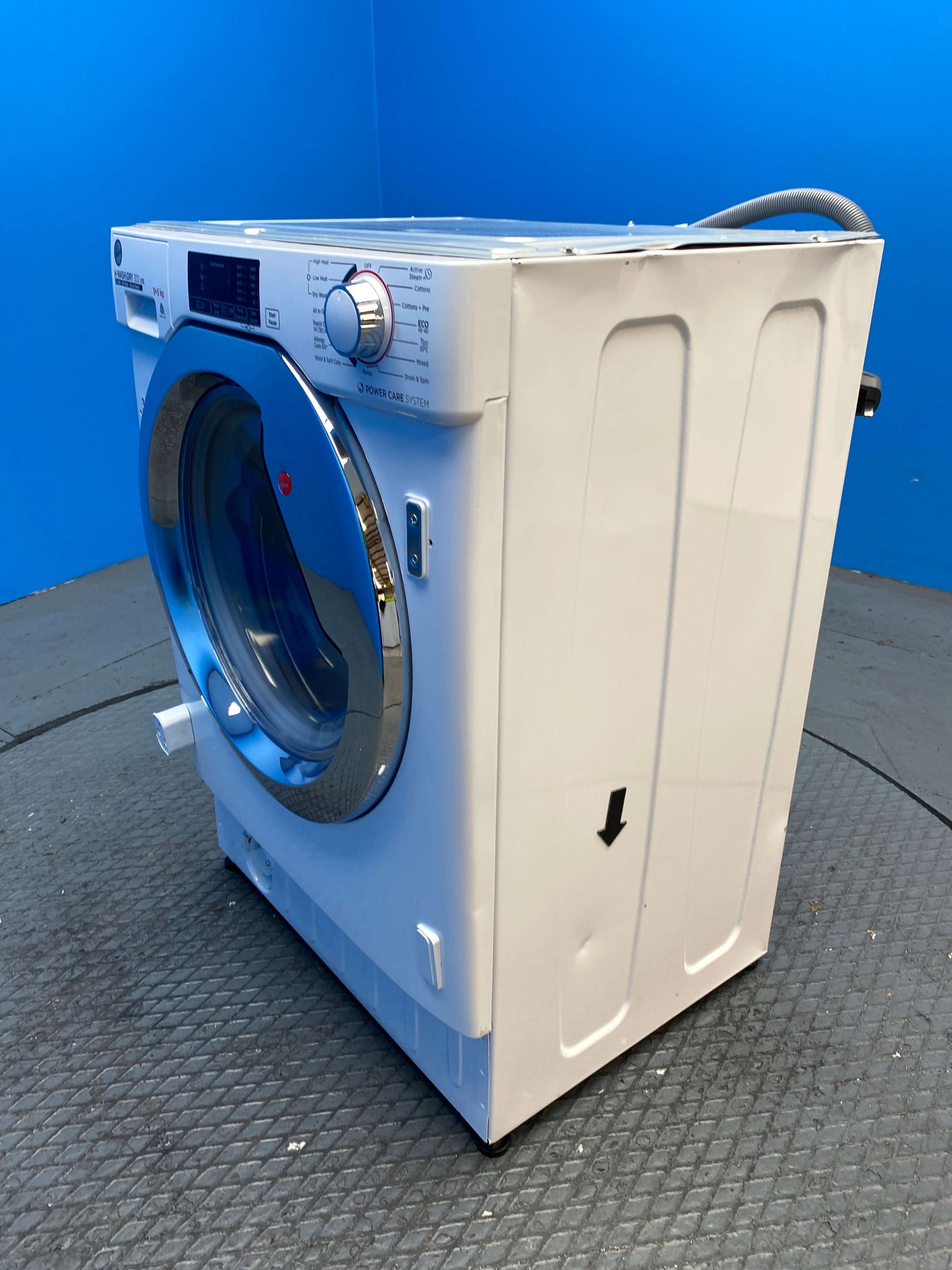Hoover HBDS495D1ACE Integrated 9 / 5kg 1400 Spin Washer Dryer
