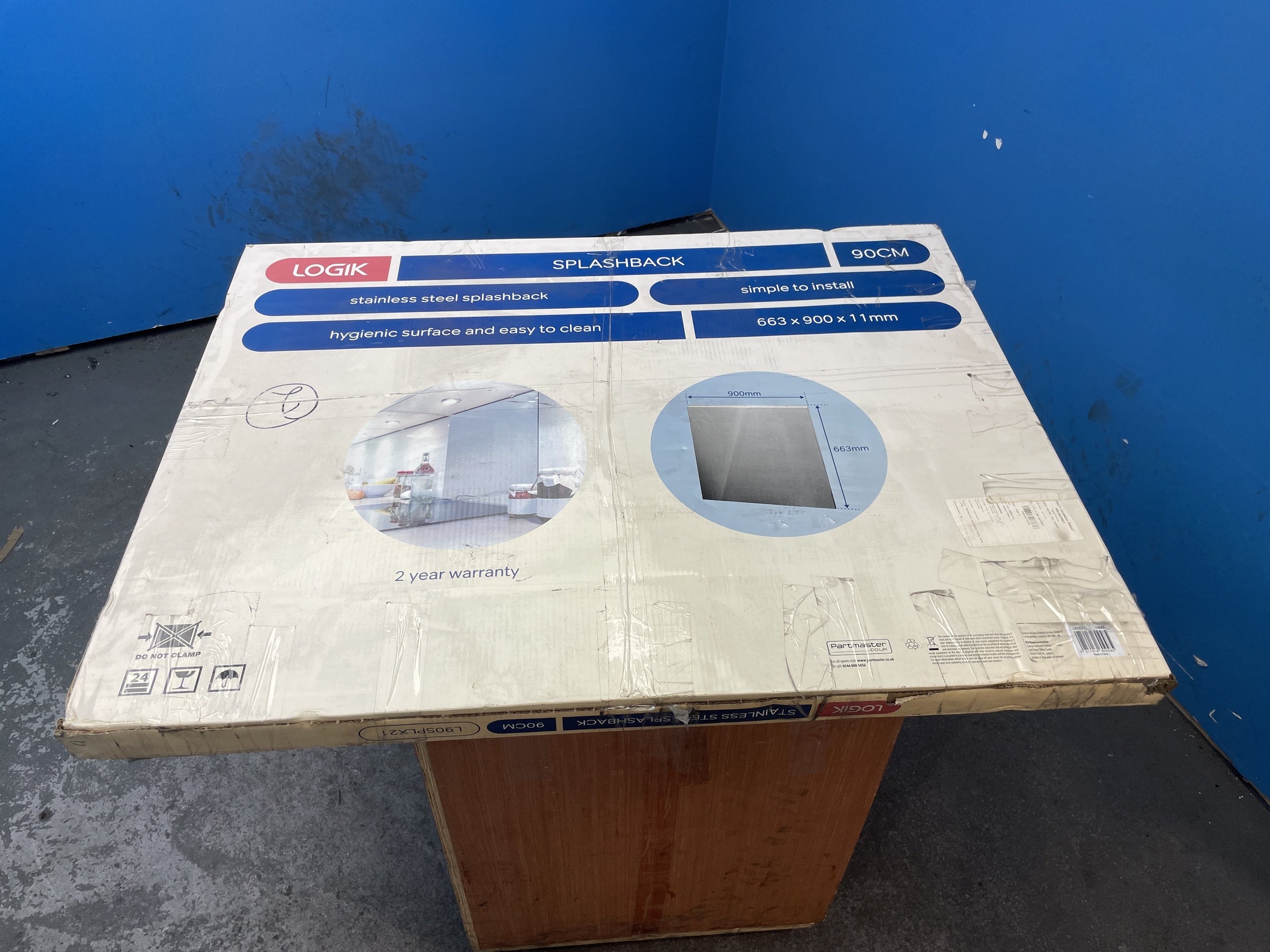 #GRC-119-655 - Logik L90SPLX21 90cm Stainless Steel Splashback