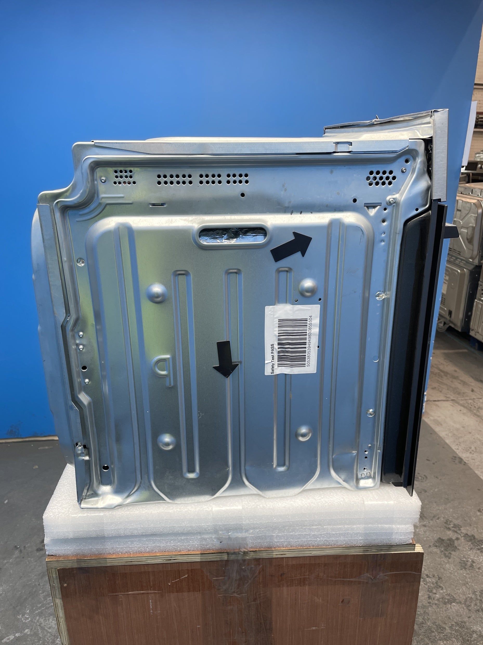 #GRC-142-769 - AEG BPX535A61M 6000 AirFry Pyrolytic Built-In Oven