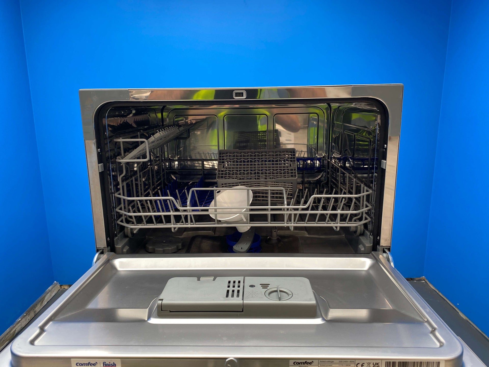 COMFEE' KWH-TD602E-S 6 Place Setting Countertop Dishwasher