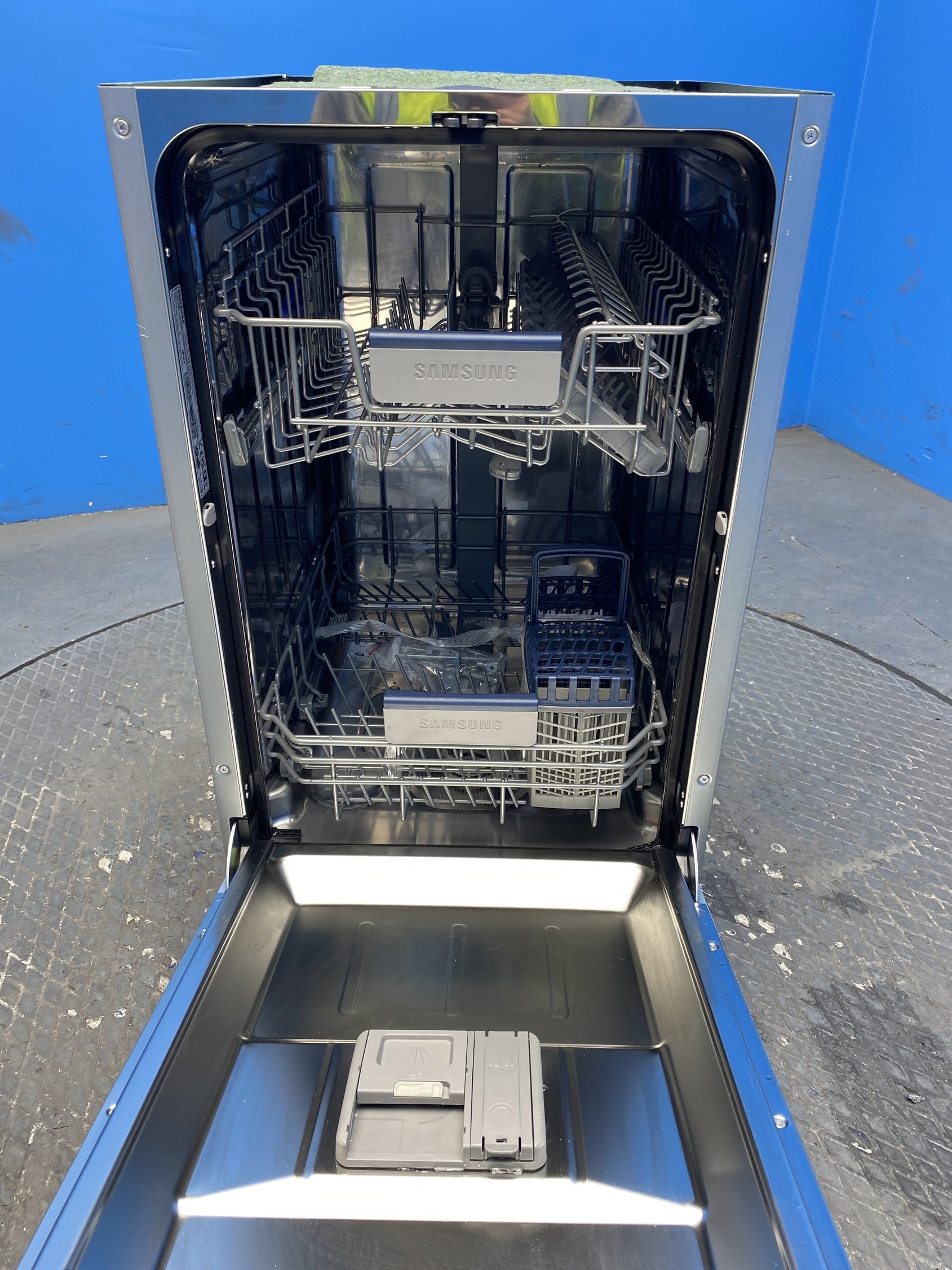 Samsung Series 5 DW50DG430B00EU Slimline 9 Place Integrated Dishwasher