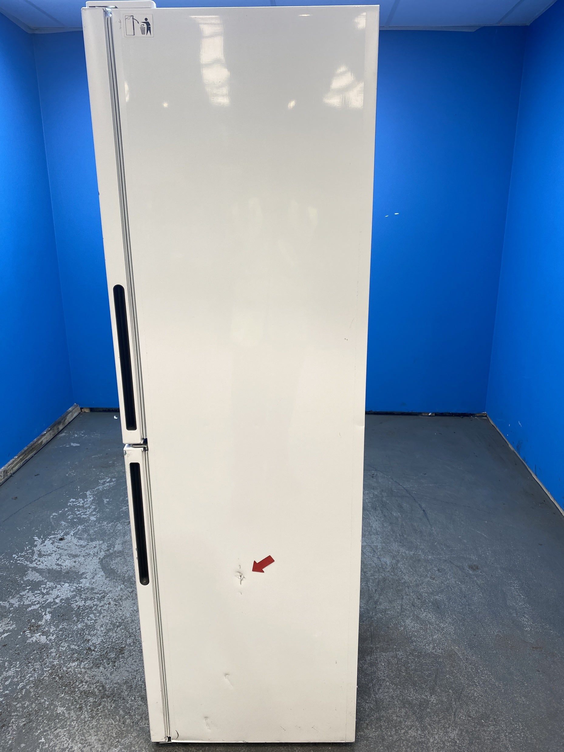 #GRC-157-063 - Hoover HVCT3L517EWKR H-FRIDGE 300 Low Frost Fridge Freezer