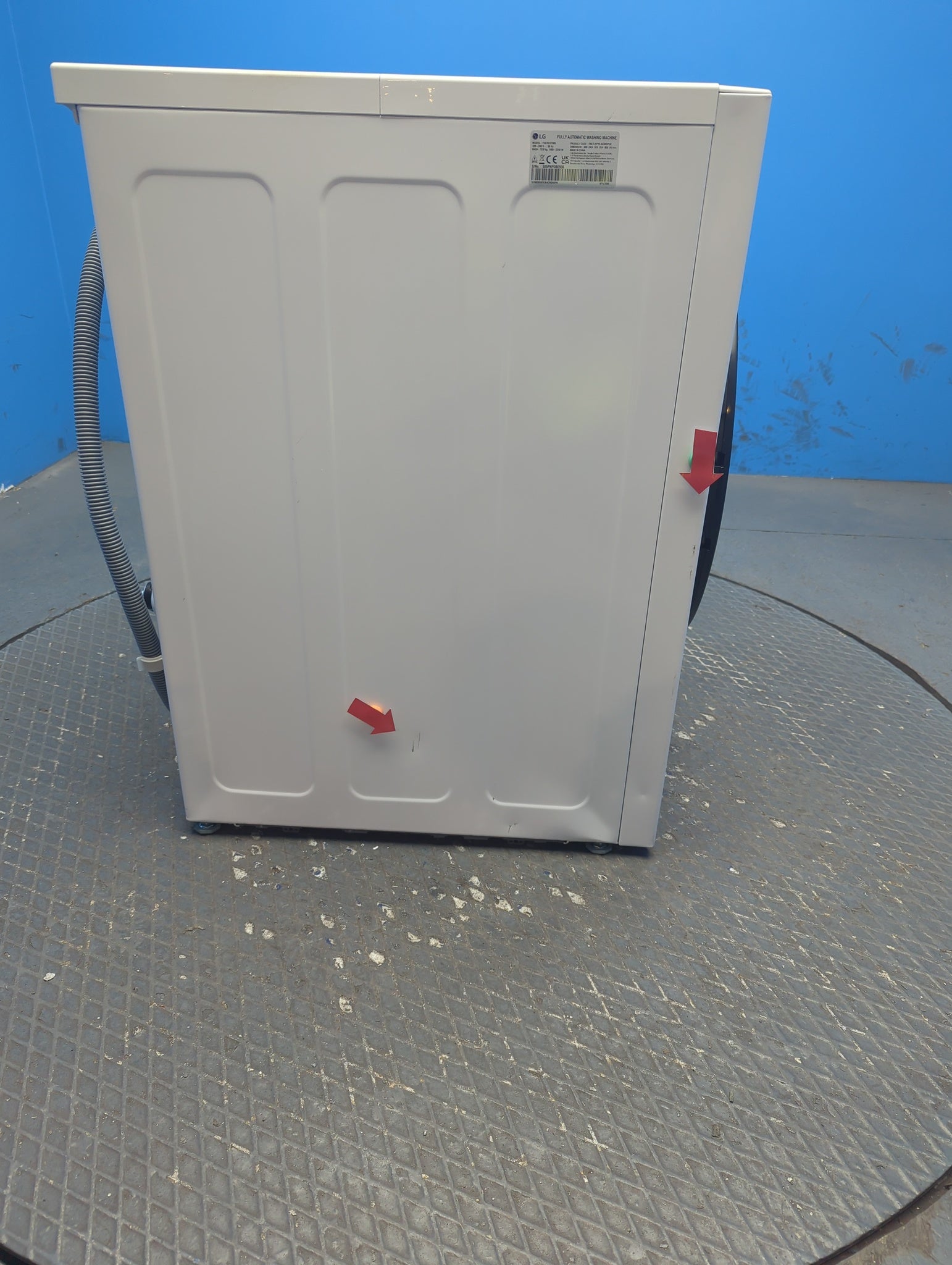 LG F4X7013TWB 13kg 1400rpm AI DD TurboWash 360 Washing Machine