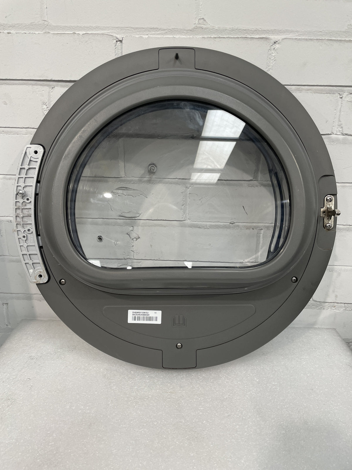 #GRC-157-433 - Samsung DV80M501333W Tumble Dryer Door